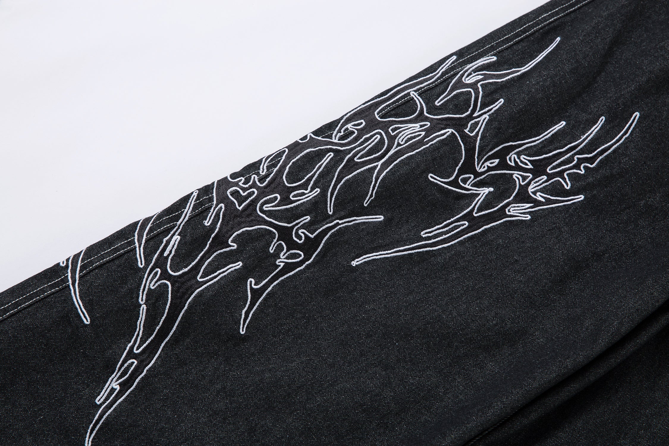 Tribal Wide-Leg Black Denim Jeans | Streetwear Baggy Fit