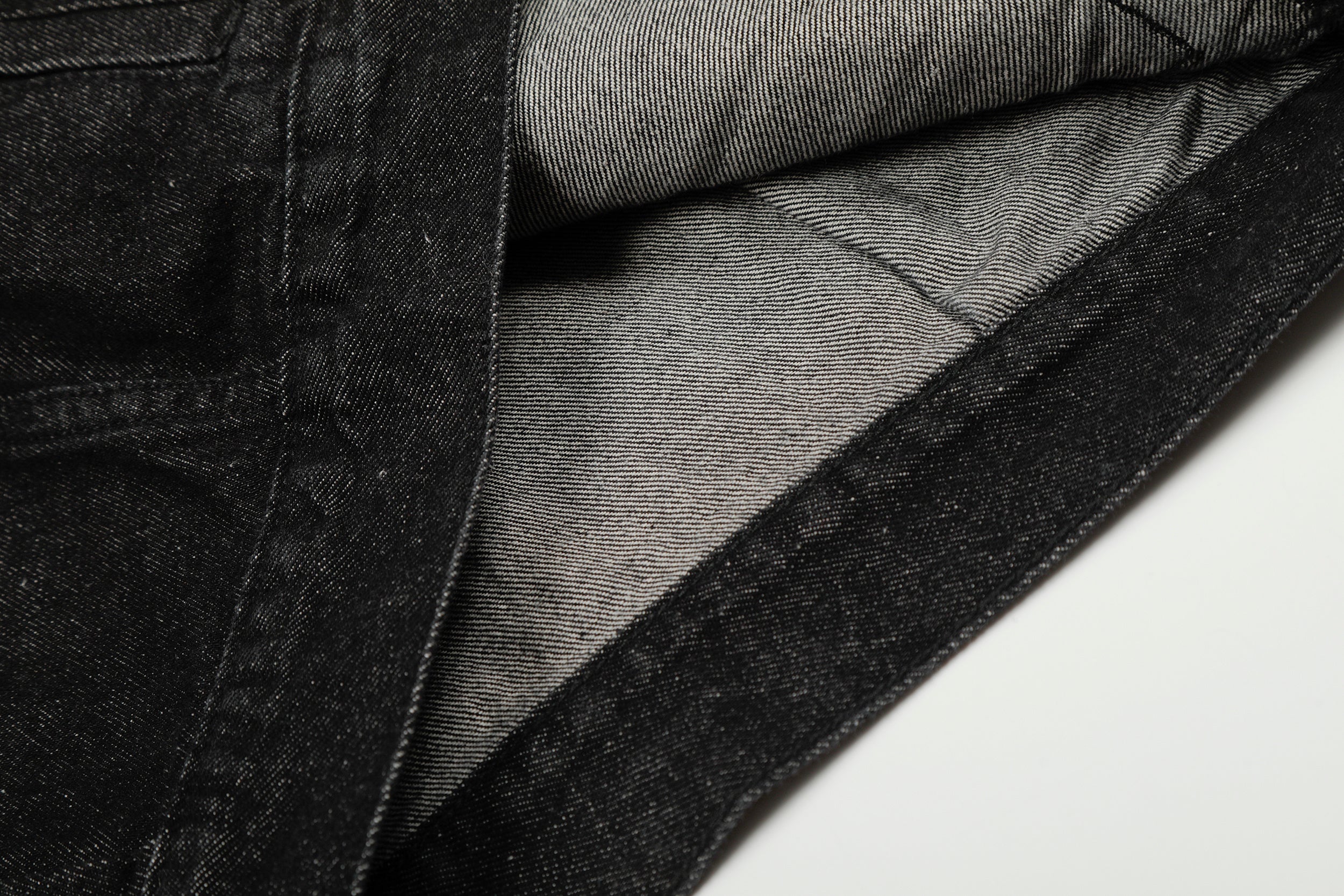 Metal Buckle Pleated Black Denim Jacket | Cropped Boxy Fit