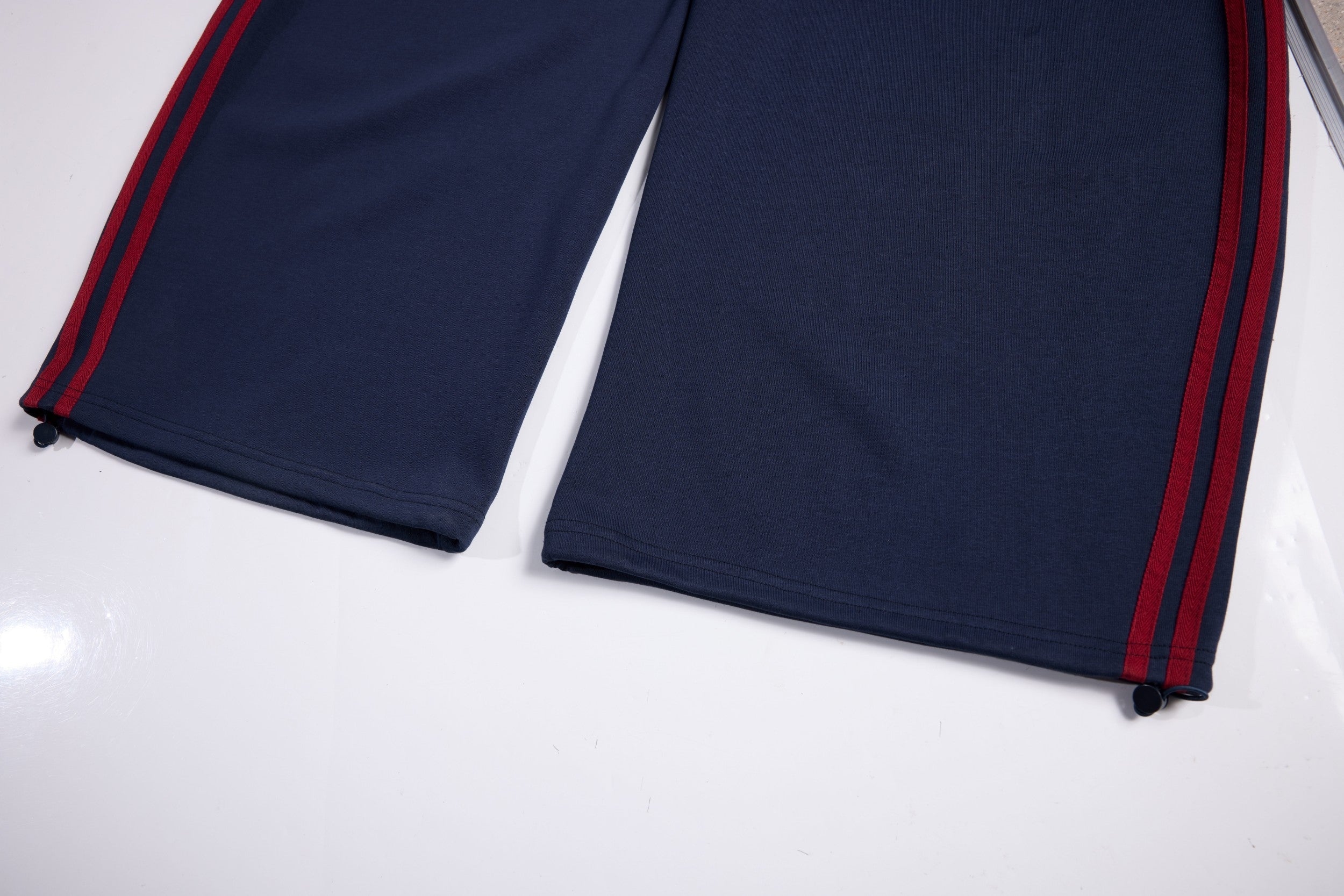 Retro College Badge Wide-Leg Sweatpants | Varsity Streetwear