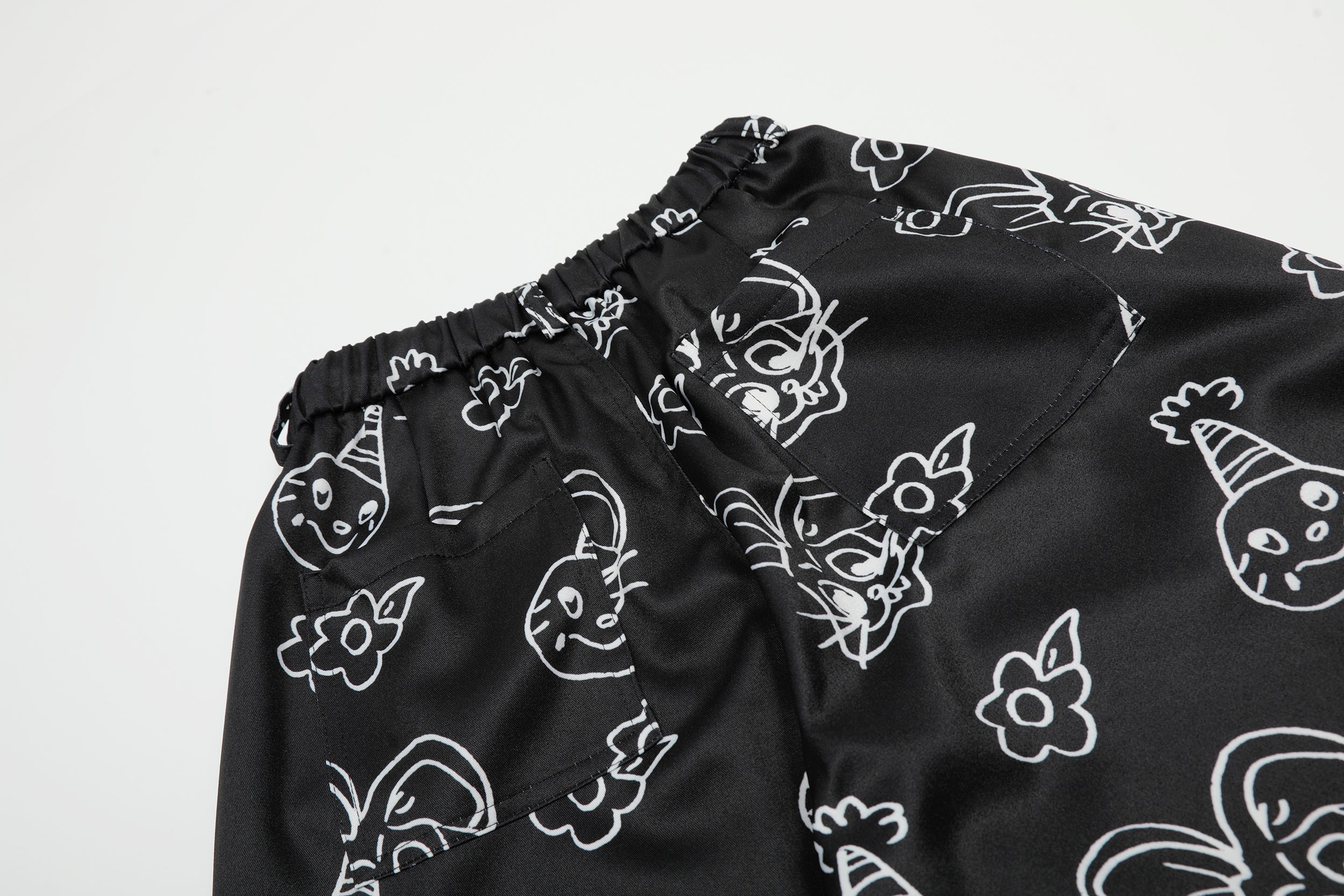 Cartoon Graphic Wide-Leg Cargo Pants | Streetwear