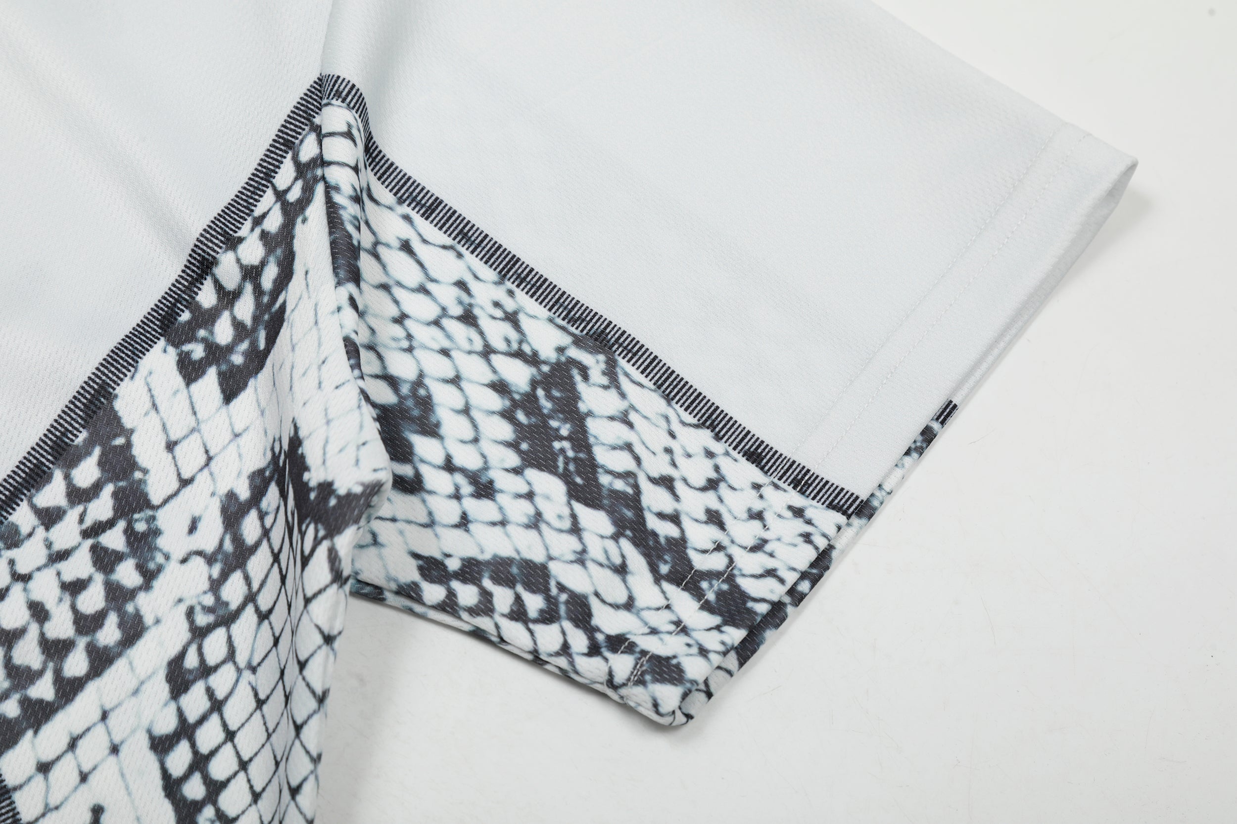 Omirad Reach High Snakeskin Gothic Jersey Tee | Streetwear
