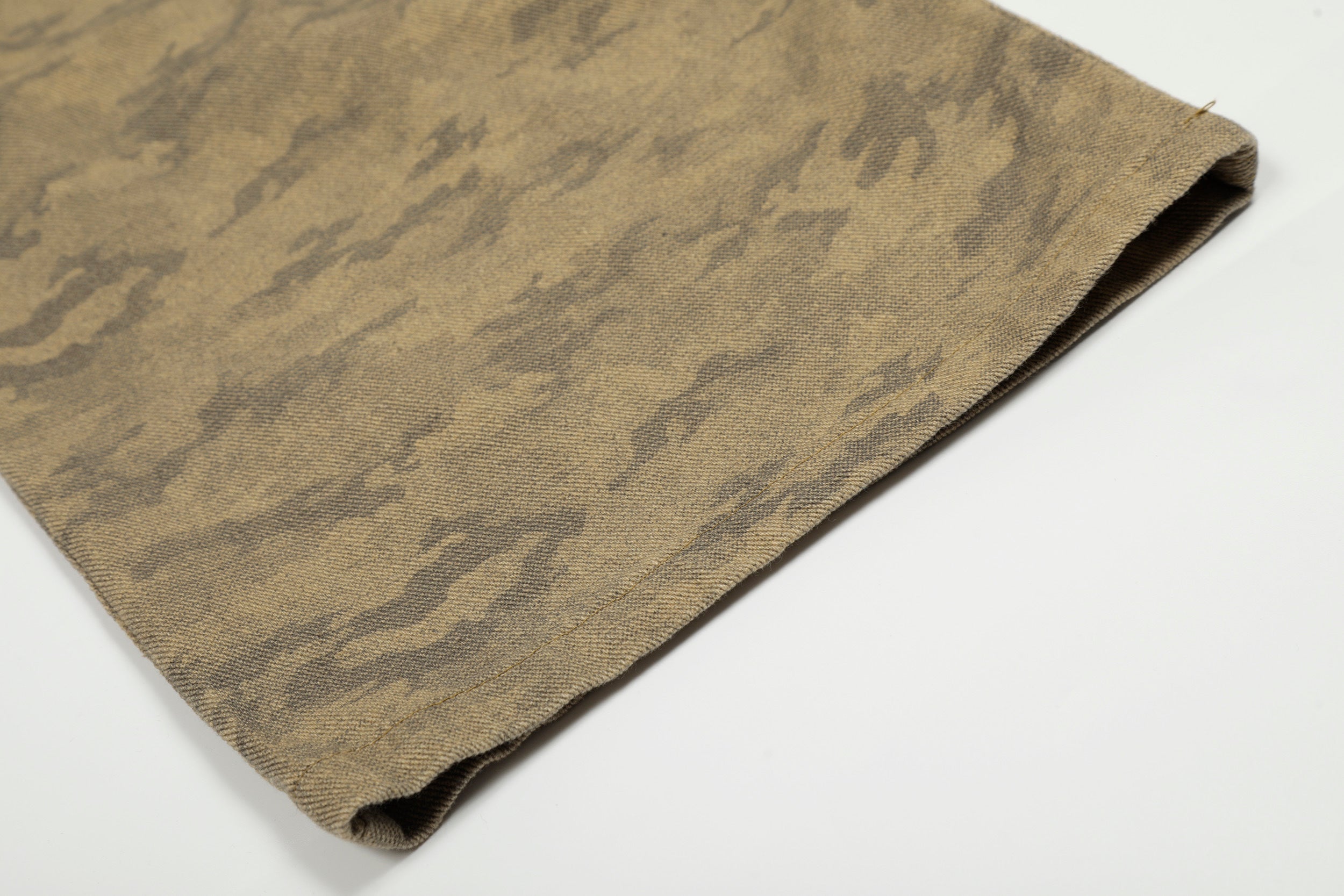 Omirad Desert Camo Wide-Leg Cargo Jeans | Streetwear Utility