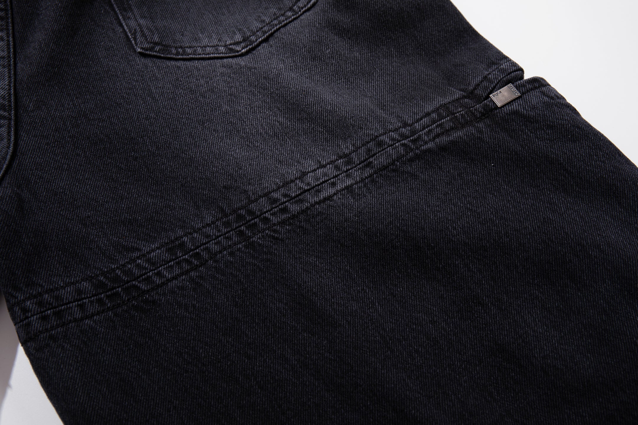 Omirad Split-Panel Utility Wide-Leg Jeans | Dark Wash