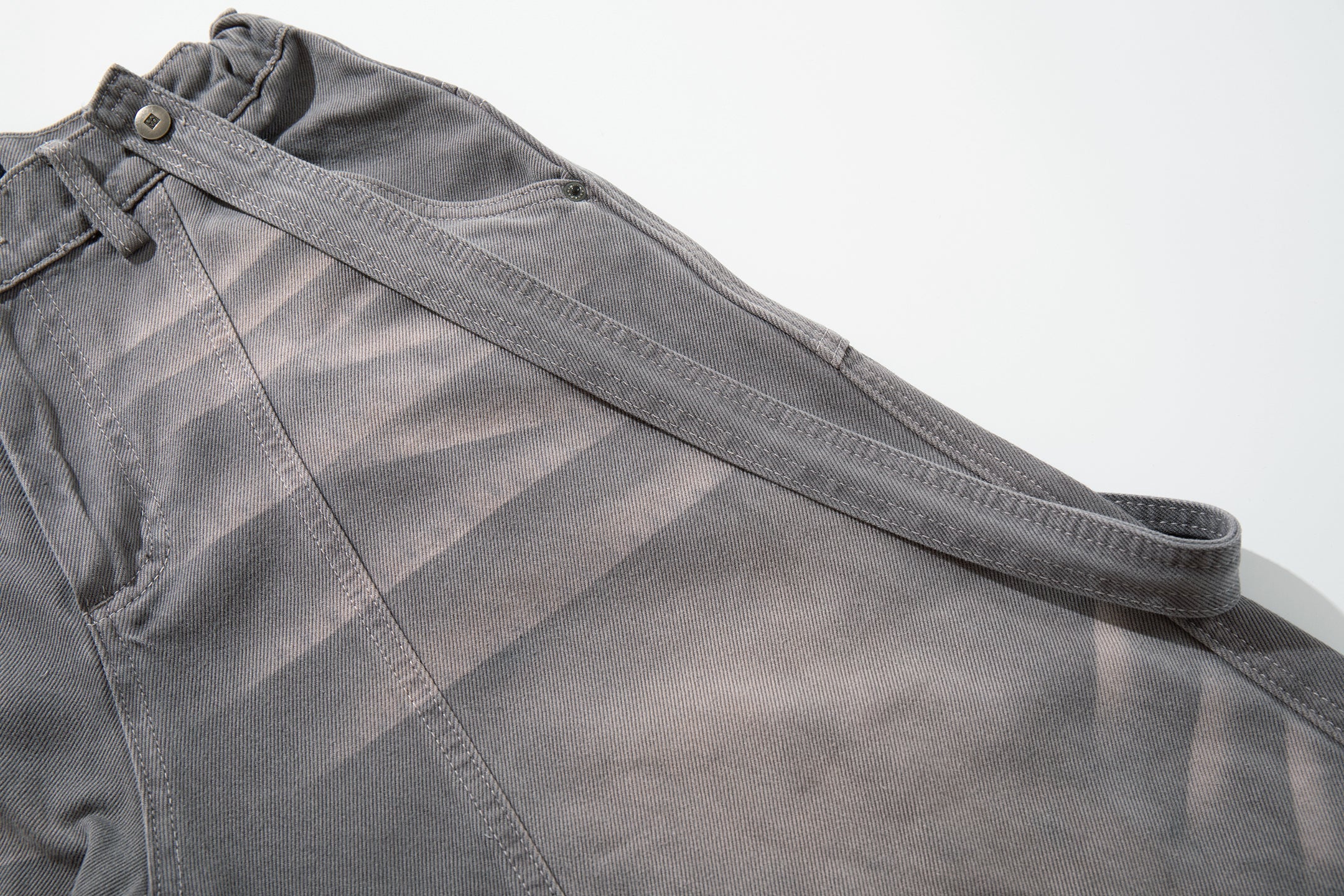 Omirad Strap-Detail Washed Wide-Leg Cargo Jeans