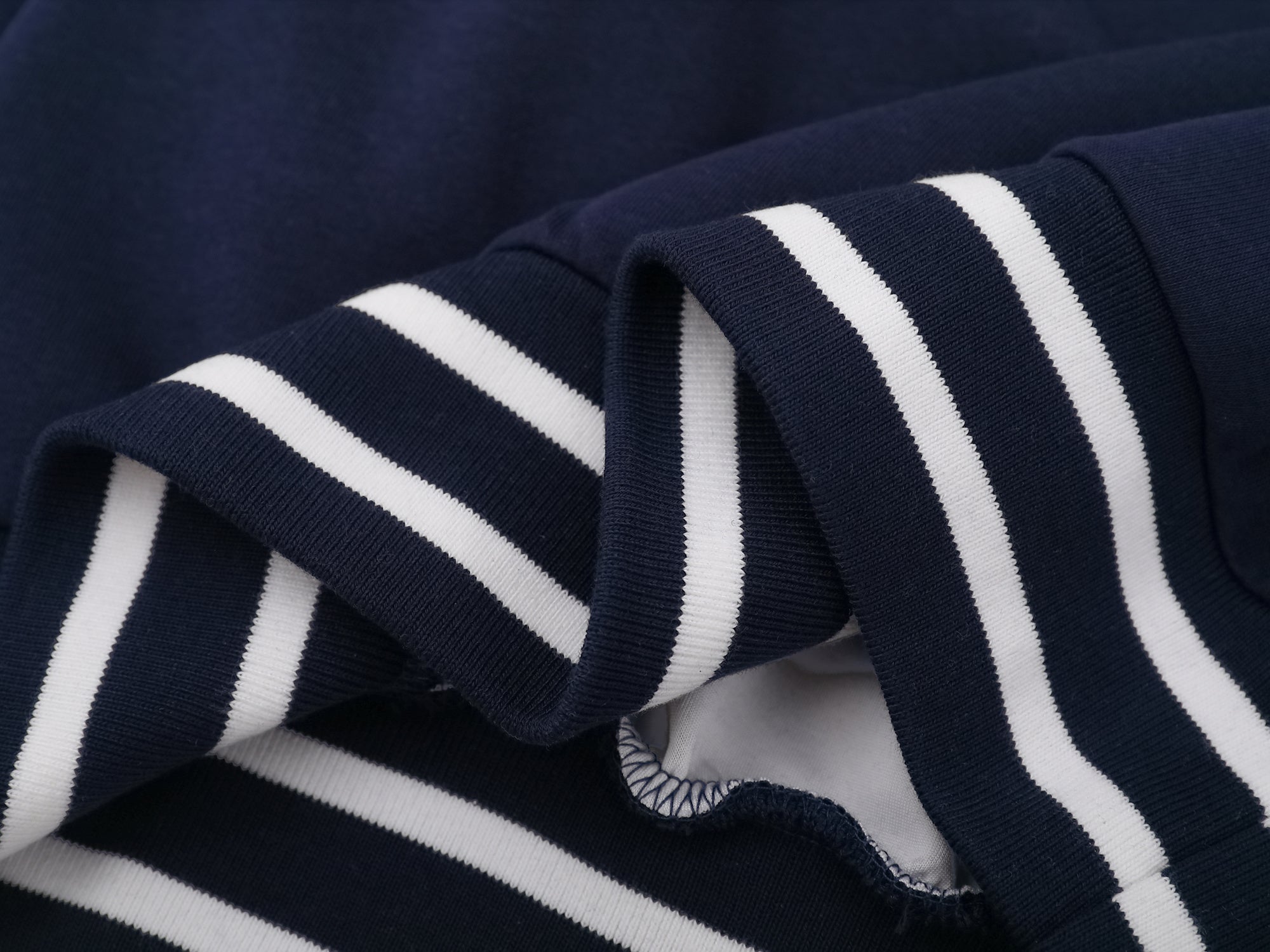 Varsity Half-Zip Mockneck Sweatshirt | Collegiate Streetwear
