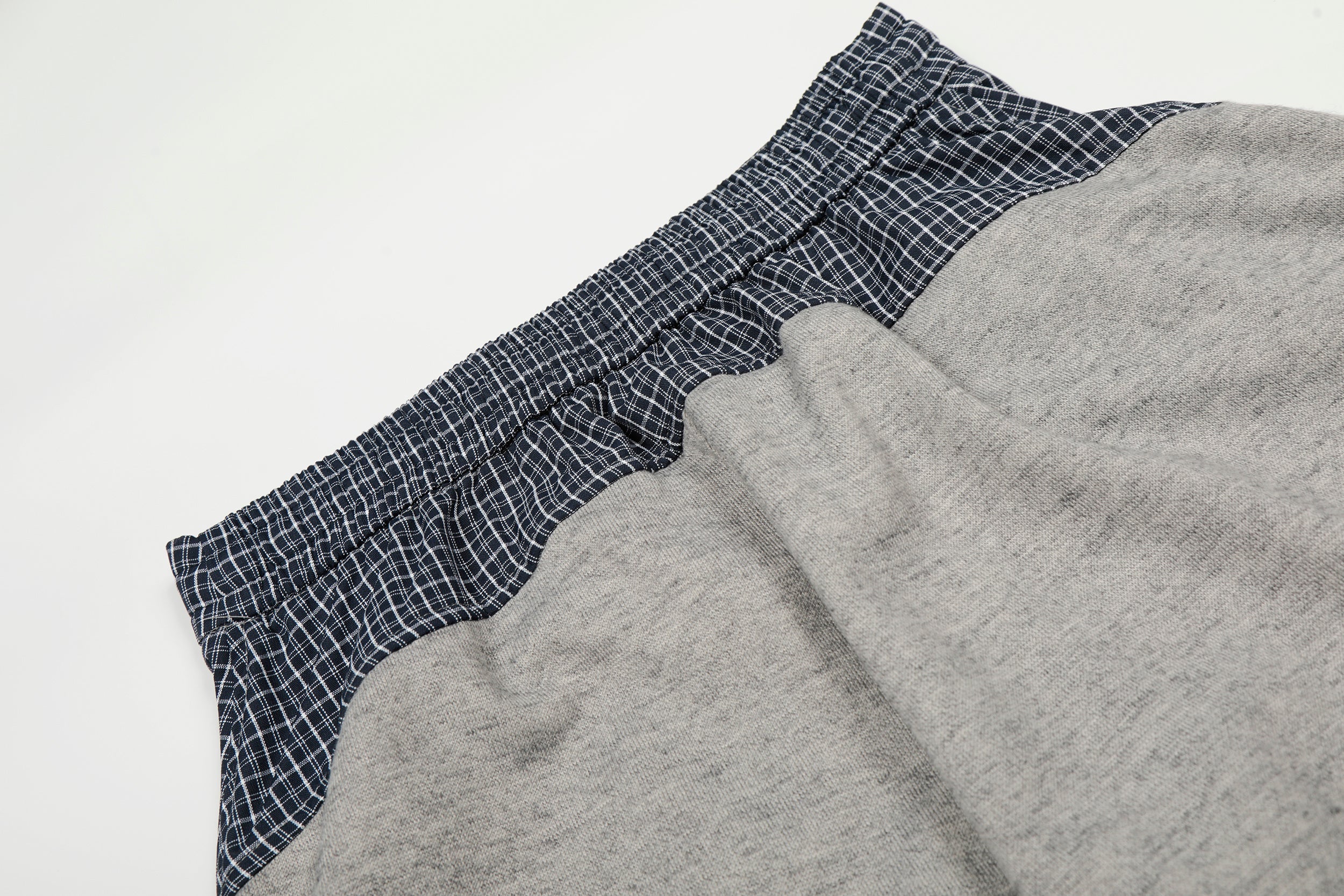 Layered Waist Wide-Leg Sweatpants | Contrast Check Panel