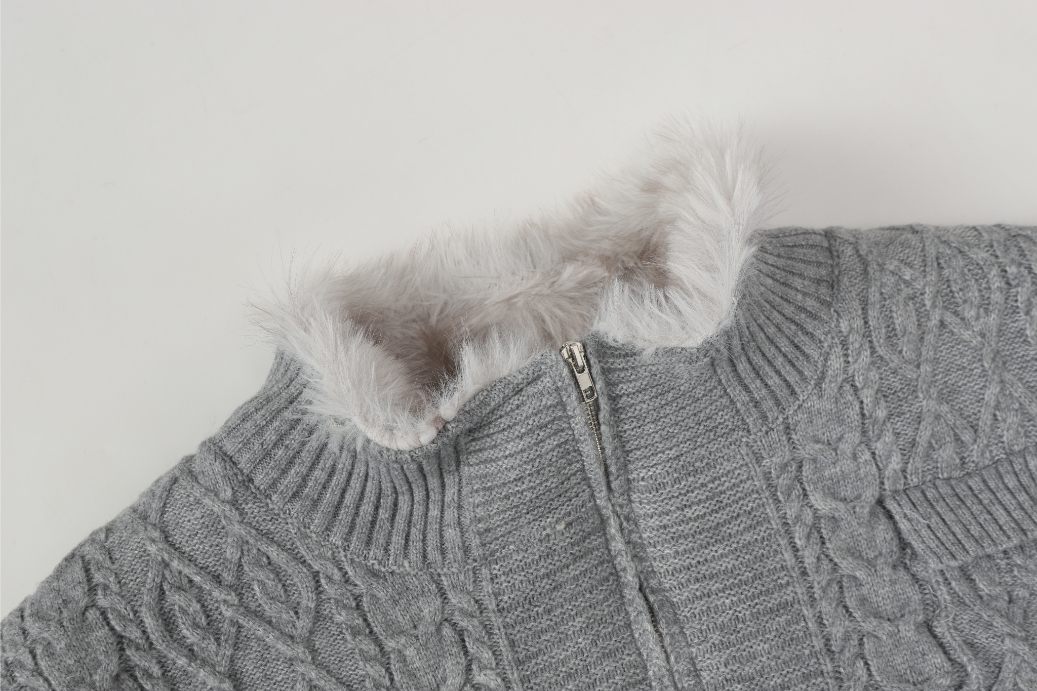 Fleece-Lined Cable Knit Zip Jacket | Faux Fur Collar