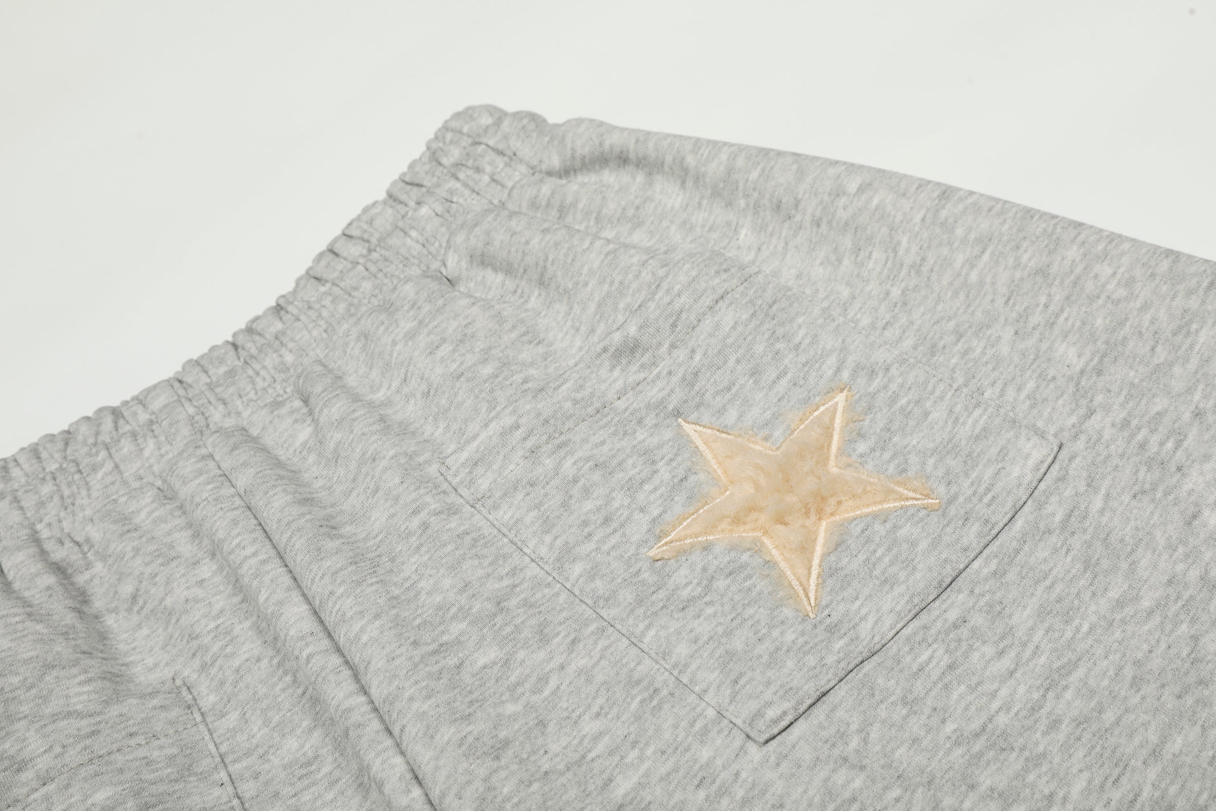 Fuzzy Star Appliqué Wide-Leg Sweatpants | Happy Ronteng
