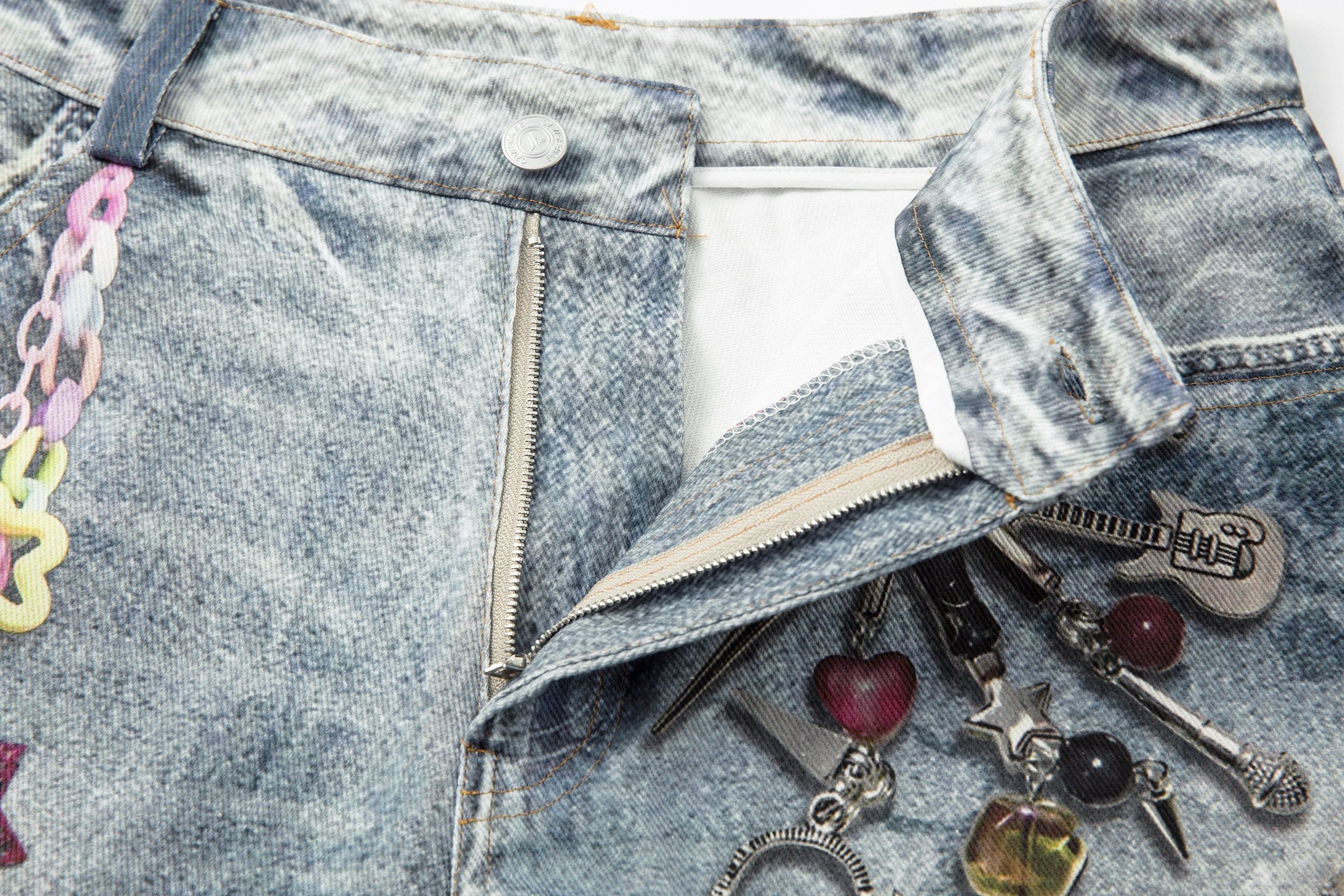 Omirad Vintage Charm Patch Denim Shorts | Streetwear