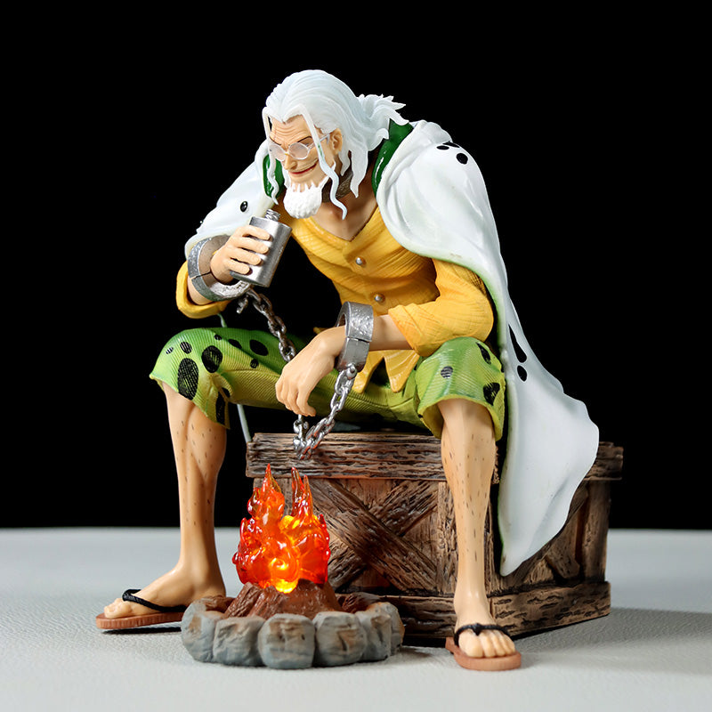 Gol D. Roger Action Figurine – 15cm with Glowing Fire and Campfire, Limited Edition – One Piece Collectible