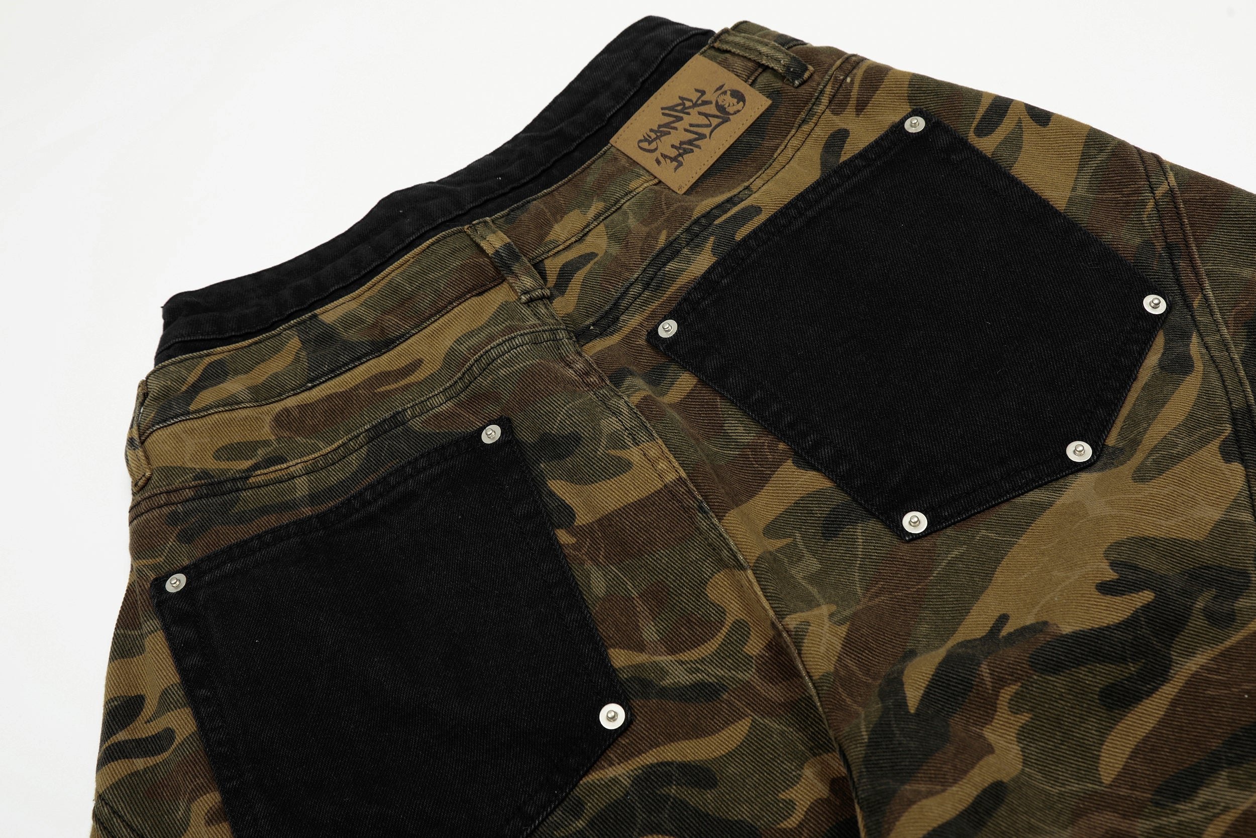 Omirad Camo Panel Cargo Shorts | Wide-Leg Streetwear