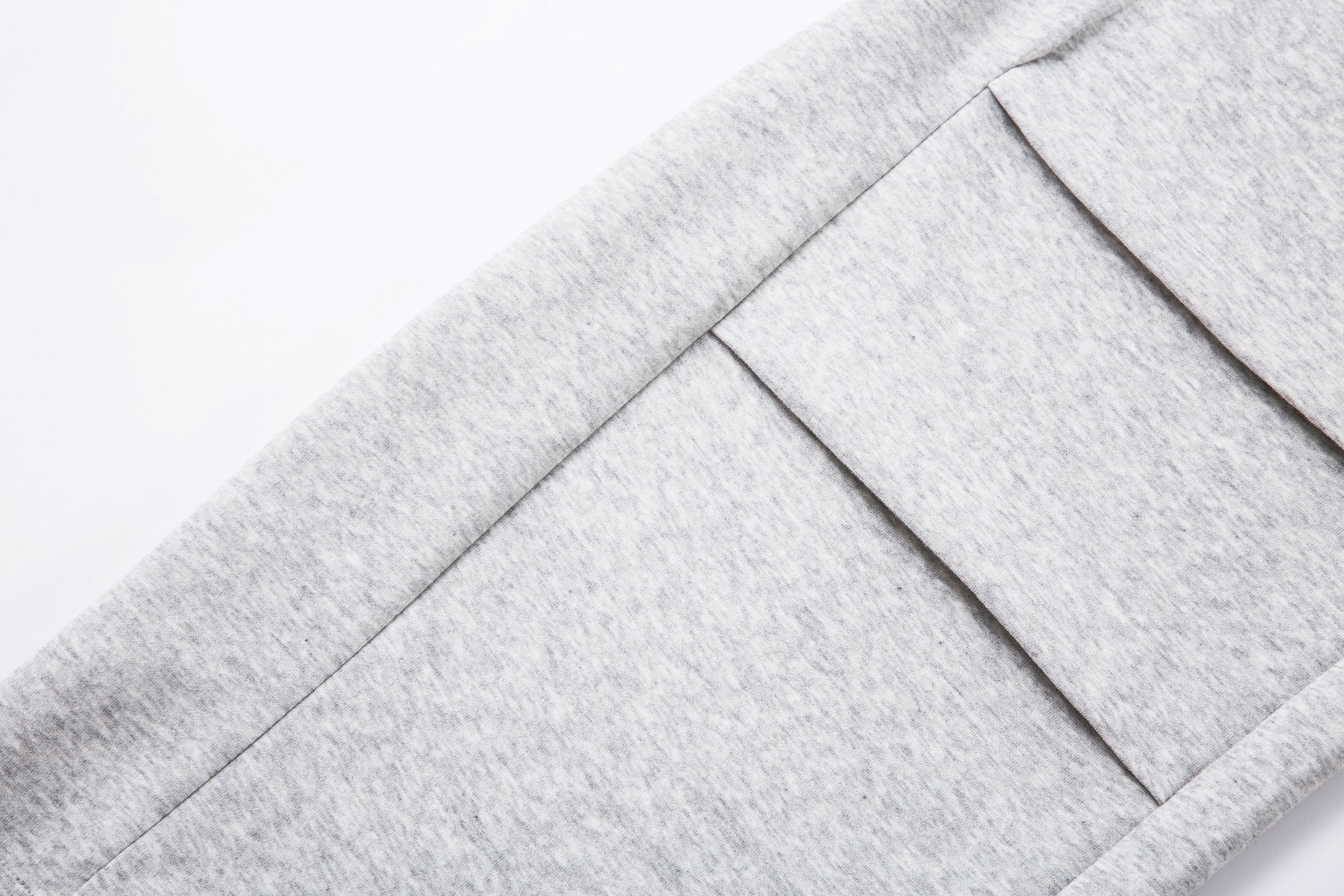 Omirad Embroidered Multi-Pocket Wide-Leg Cargo Sweatpants