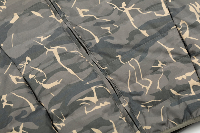 Omirad Camo Down Puffer Jacket | 70% White Duck Down