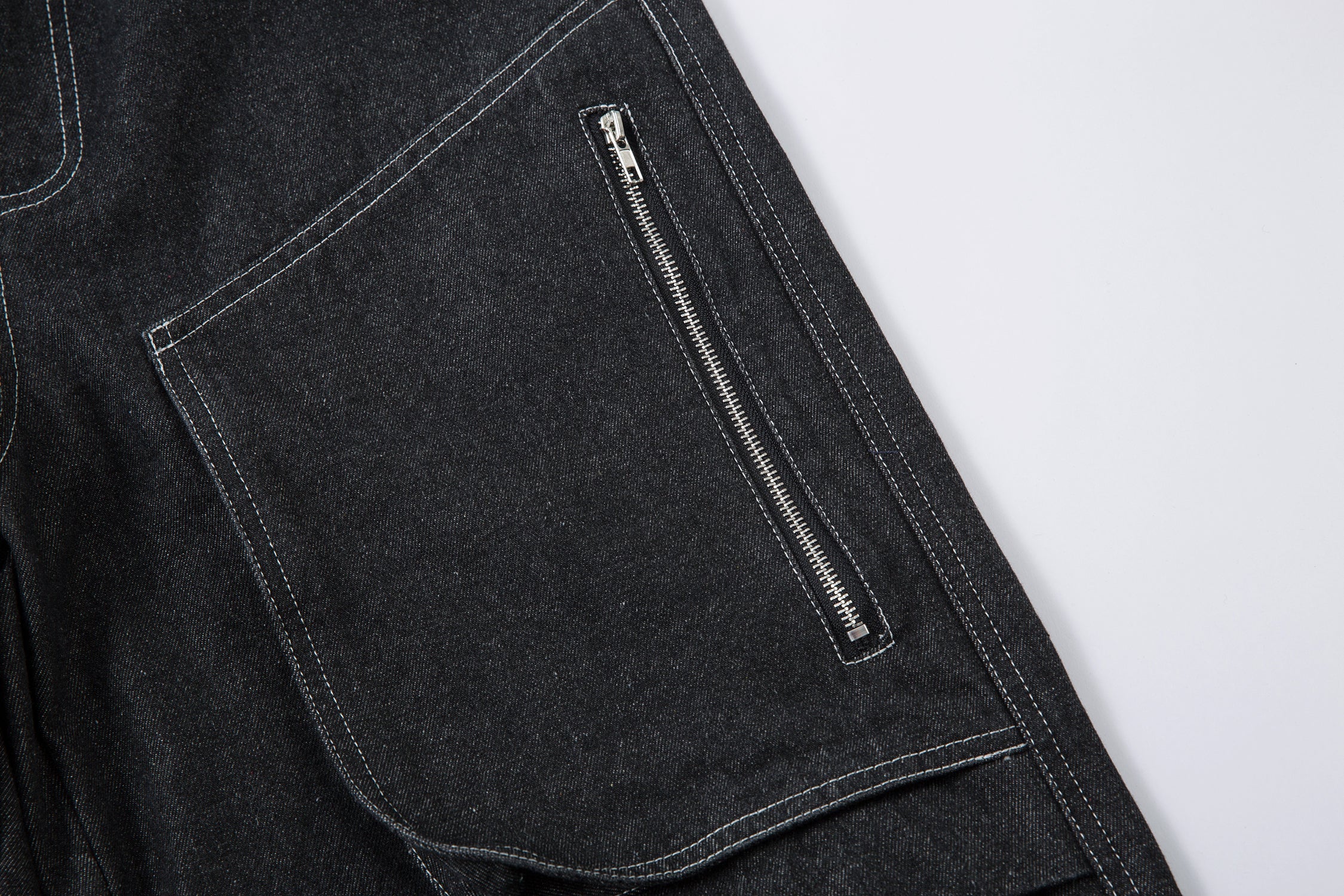 Omirad Stacked Cargo Wide-Leg Jeans | Black Denim
