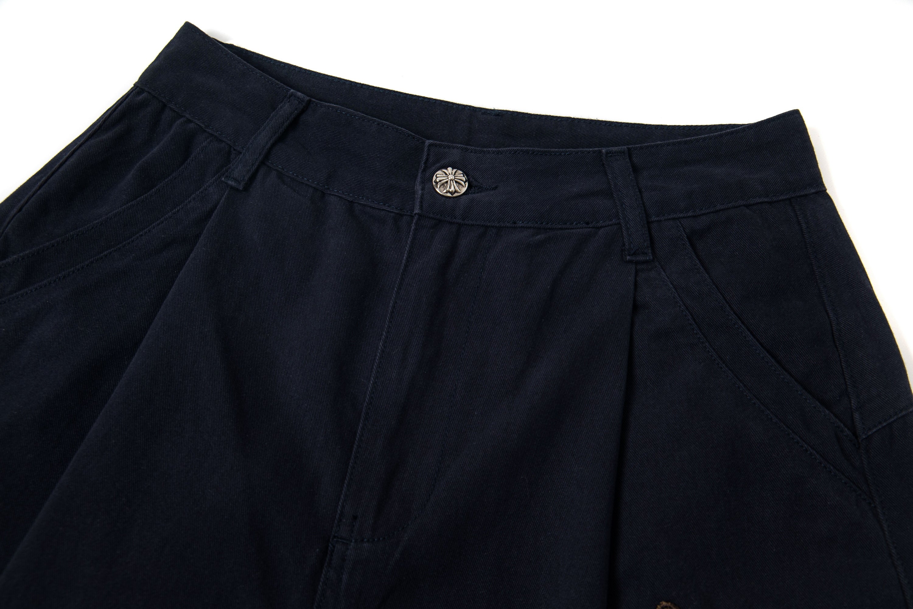 Leopard Cross Embroidered Wide-Leg Cargo Pants | Streetwear