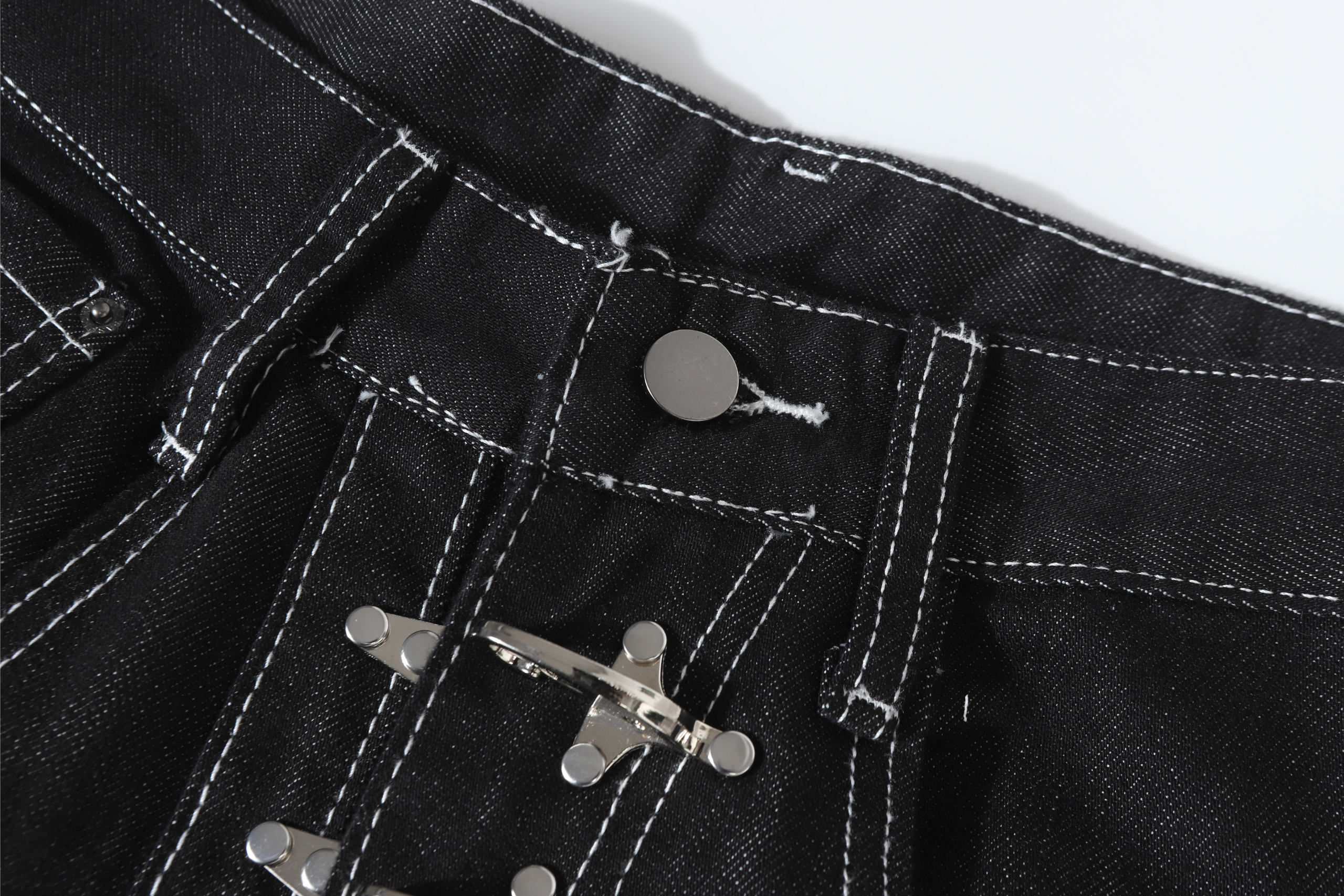 Wide-Leg Black Denim Pants with Metal Buckle Closure