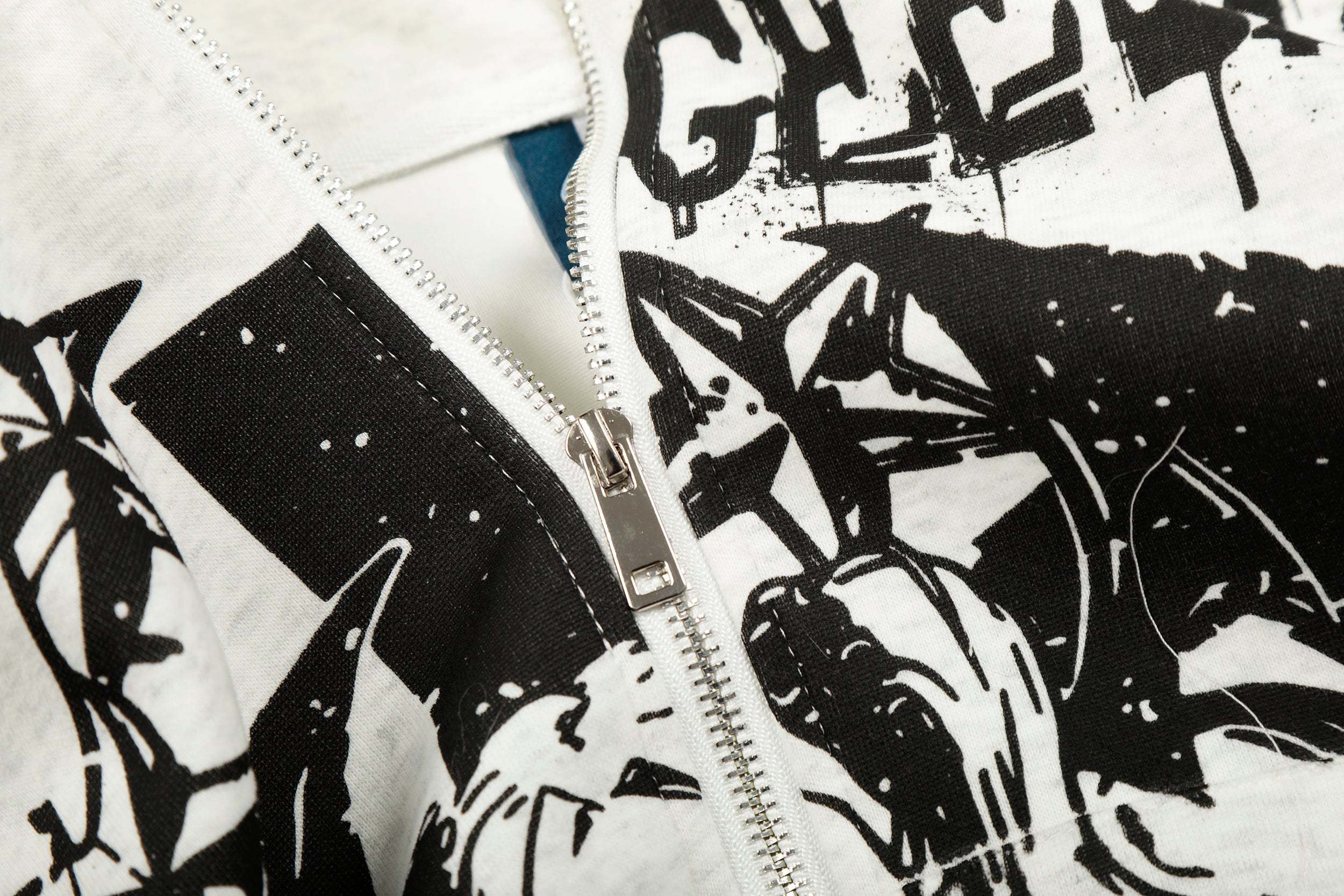 Faux-Fur Collar Anime Graphic Zip Hoodie | Studded Streetwear