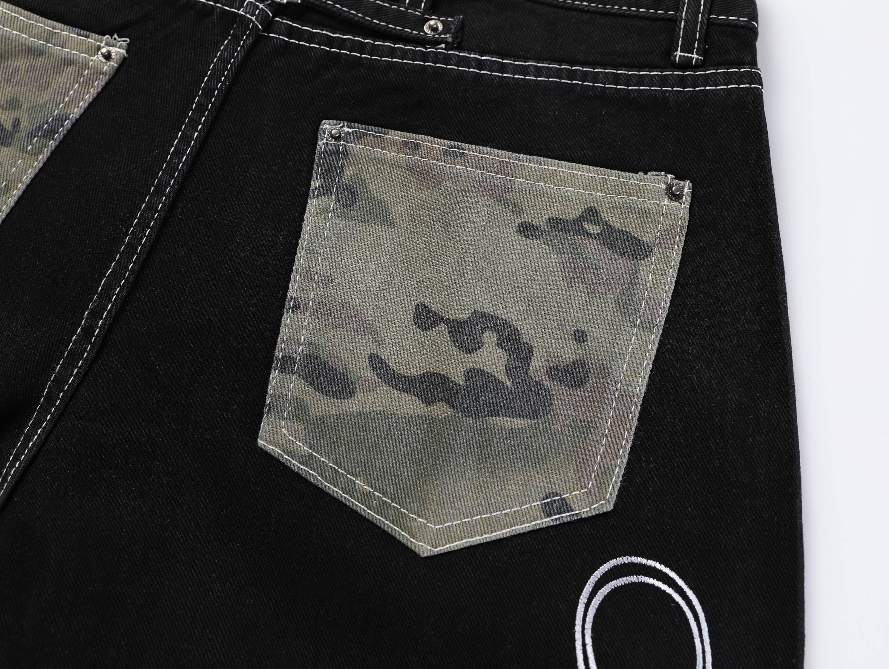 Omirad Camo Trim Wide-Leg Jeans | Y2K Baggy Denim