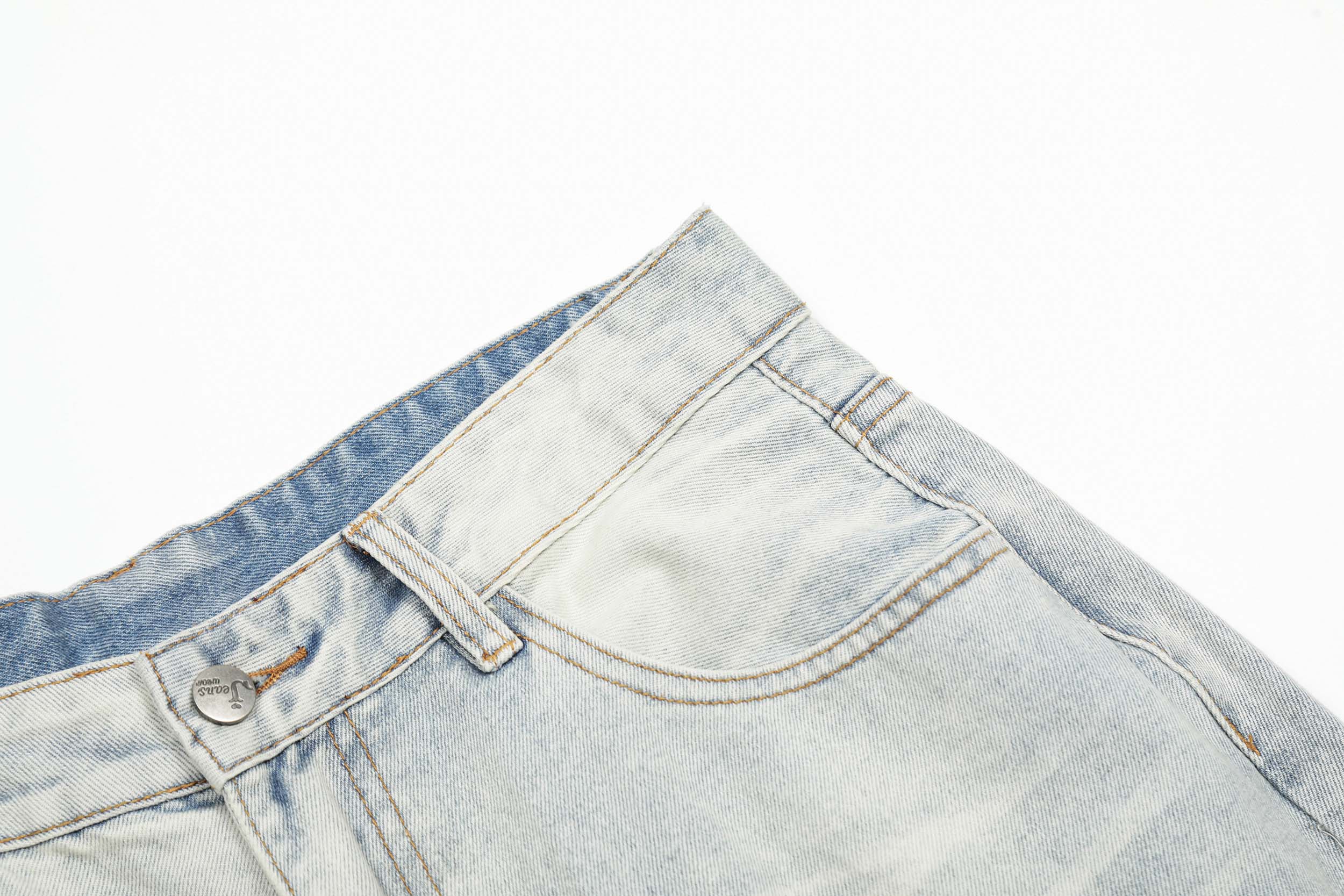 Light Washed Wide-Leg Jeans | Oversized Baggy Denim