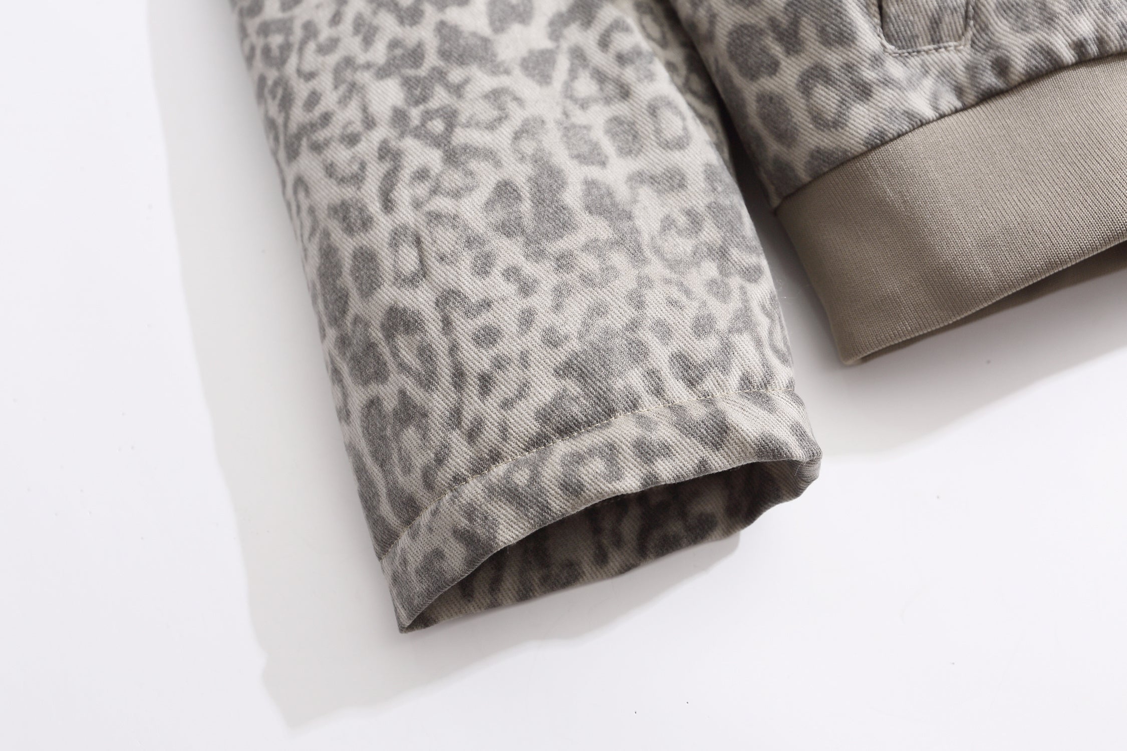 Leopard Print Faux Fur Collar Bomber Jacket | SEAKOFF