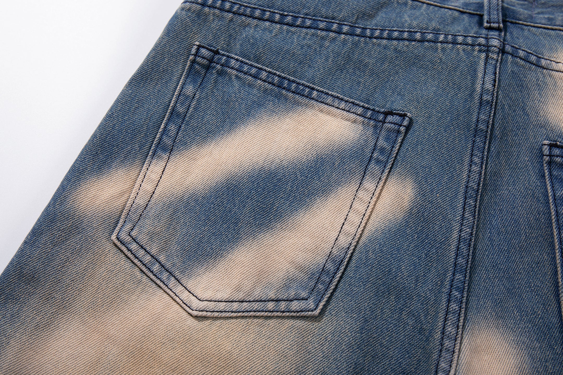 Spray-Fade Graffiti Wide-Leg Jeans | Vintage Blue Denim