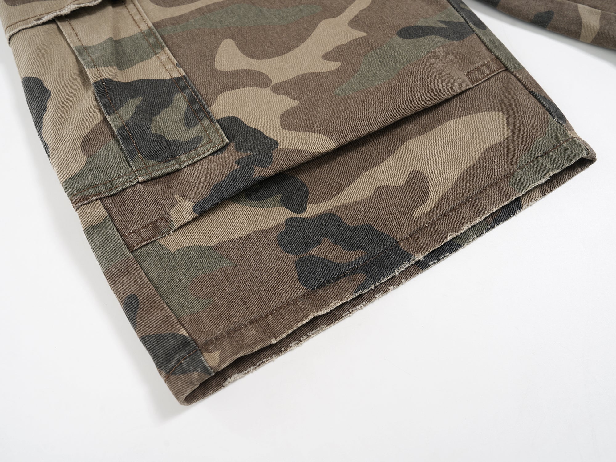 Omirad Distressed Camo Cargo Shorts | Military Streetwear