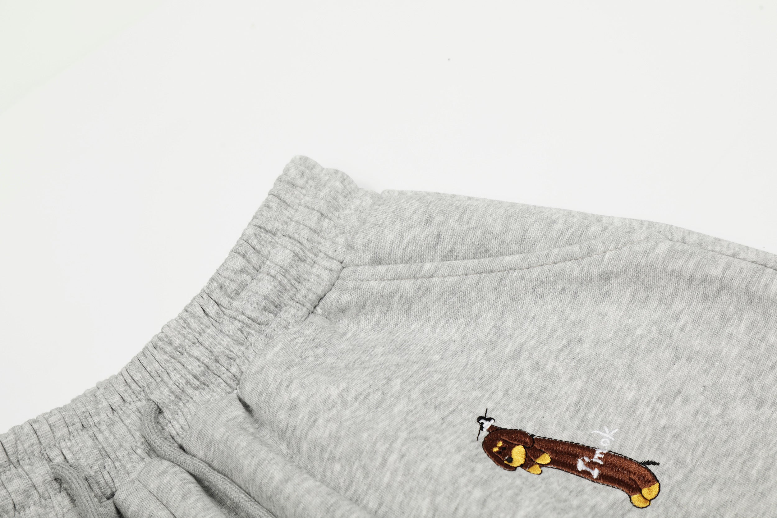 Embroidered Dog Motif Wide-Leg Sweatpants | Omirad
