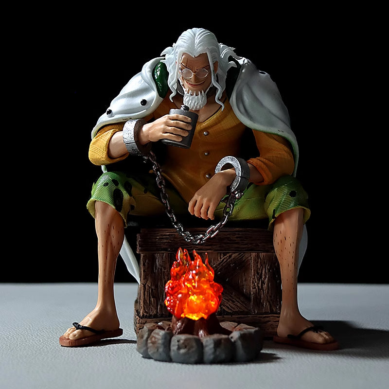 Gol D. Roger Action Figurine – 15cm with Glowing Fire and Campfire, Limited Edition – One Piece Collectible