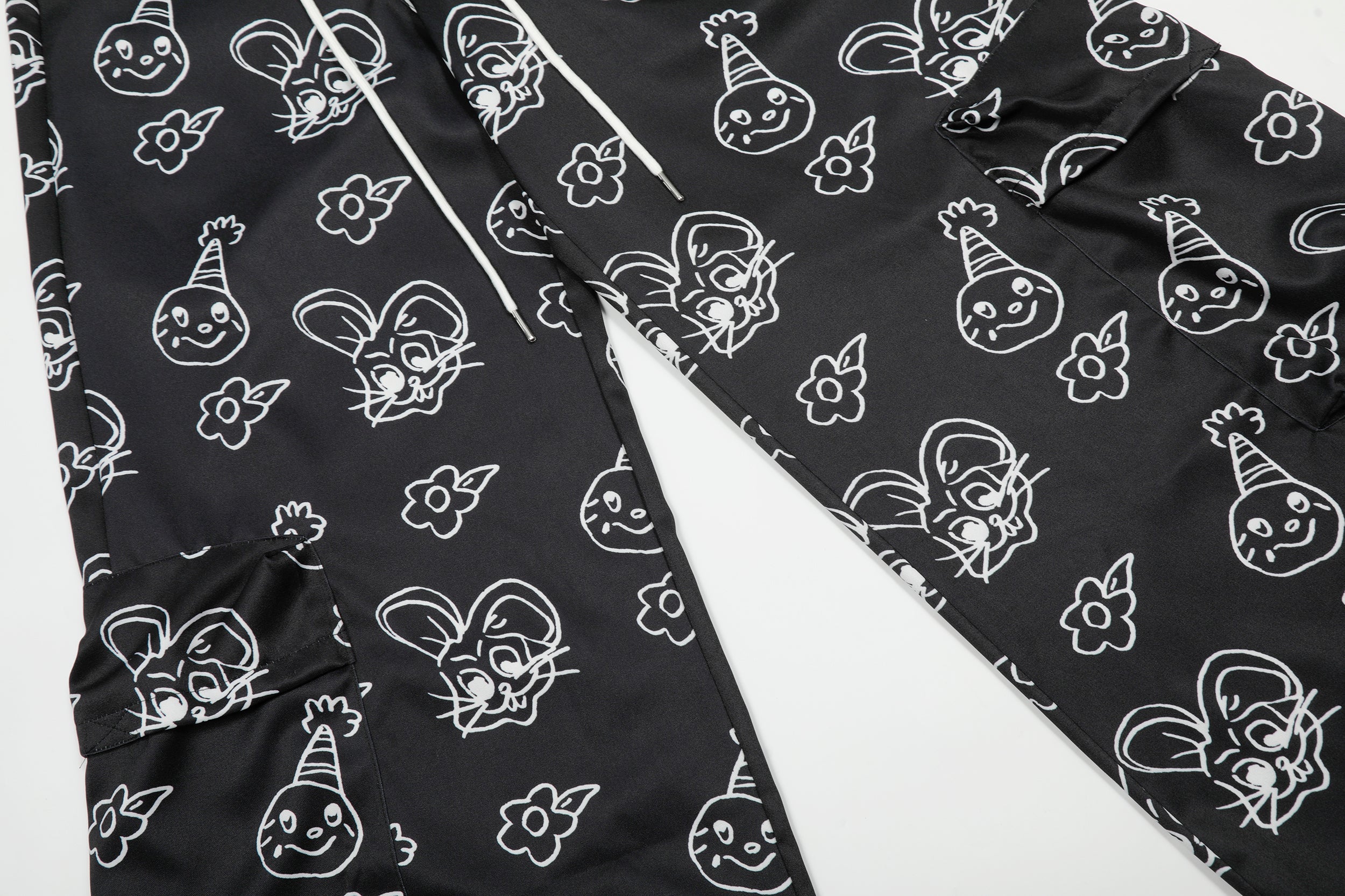 Cartoon Graphic Wide-Leg Cargo Pants | Streetwear