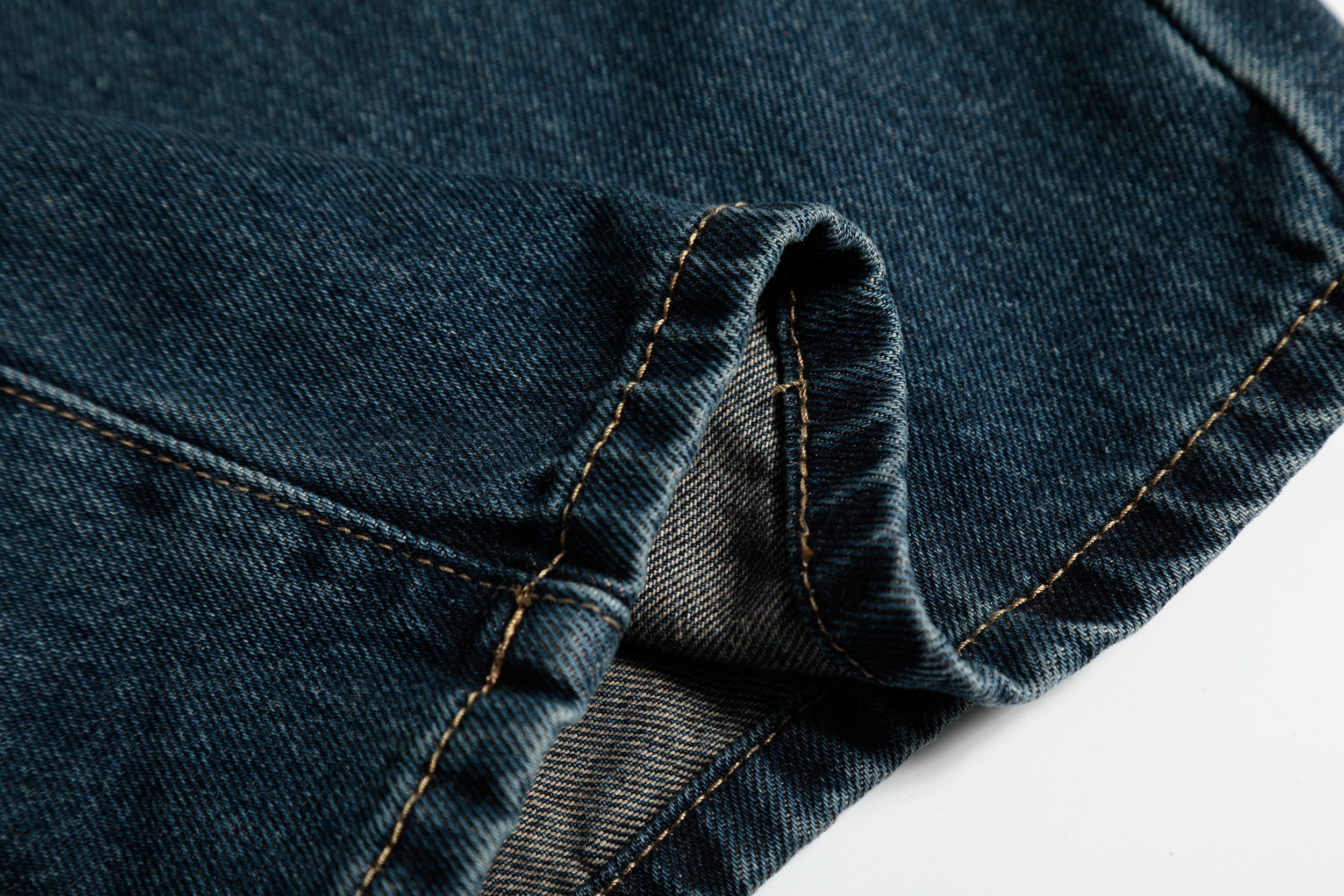 Vintage Whisker Wide-Leg Jeans | Double-Button Oversized Denim