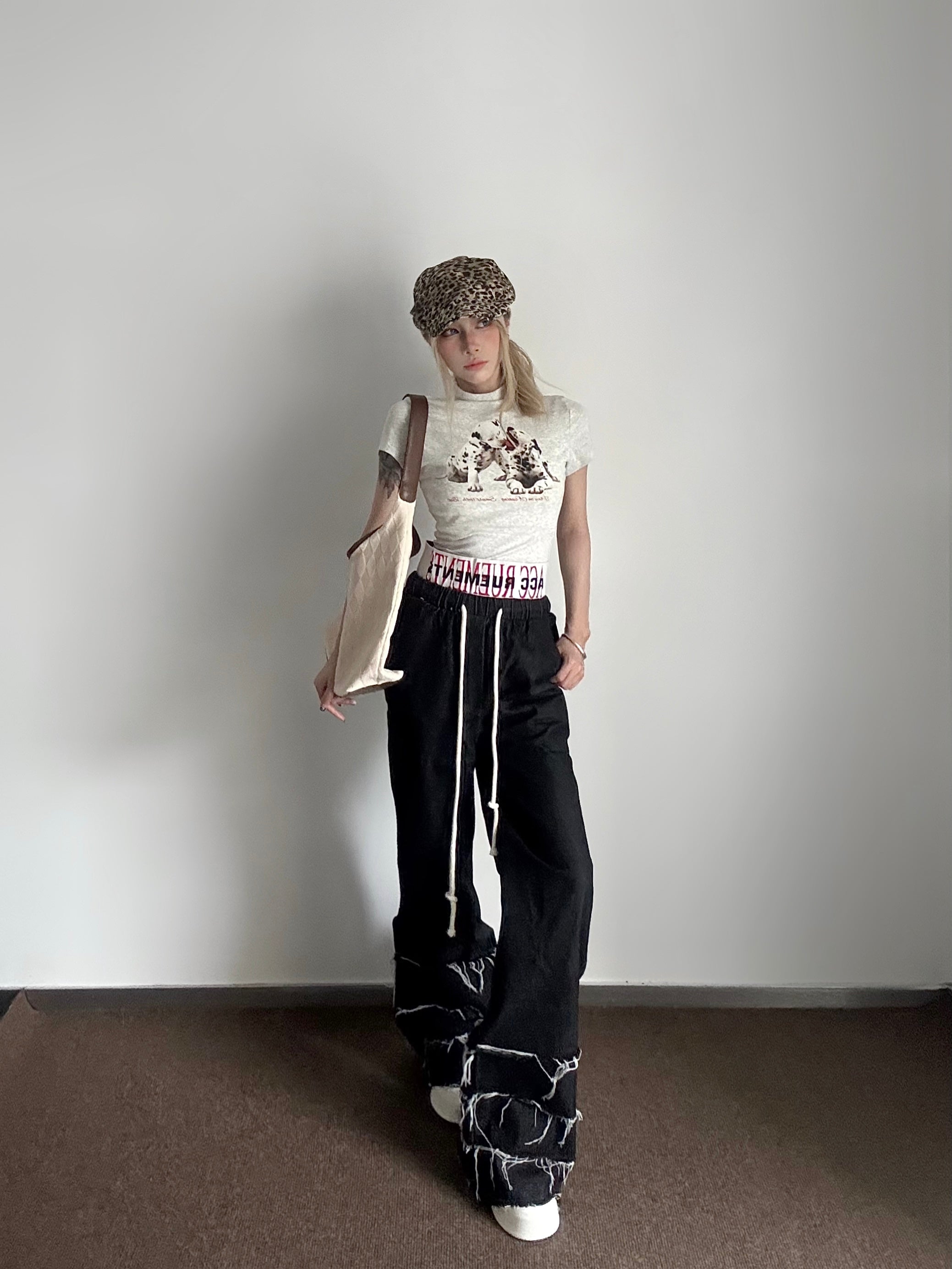 Distressed Wide-Leg Camo Sweatpants | ACC Ruements