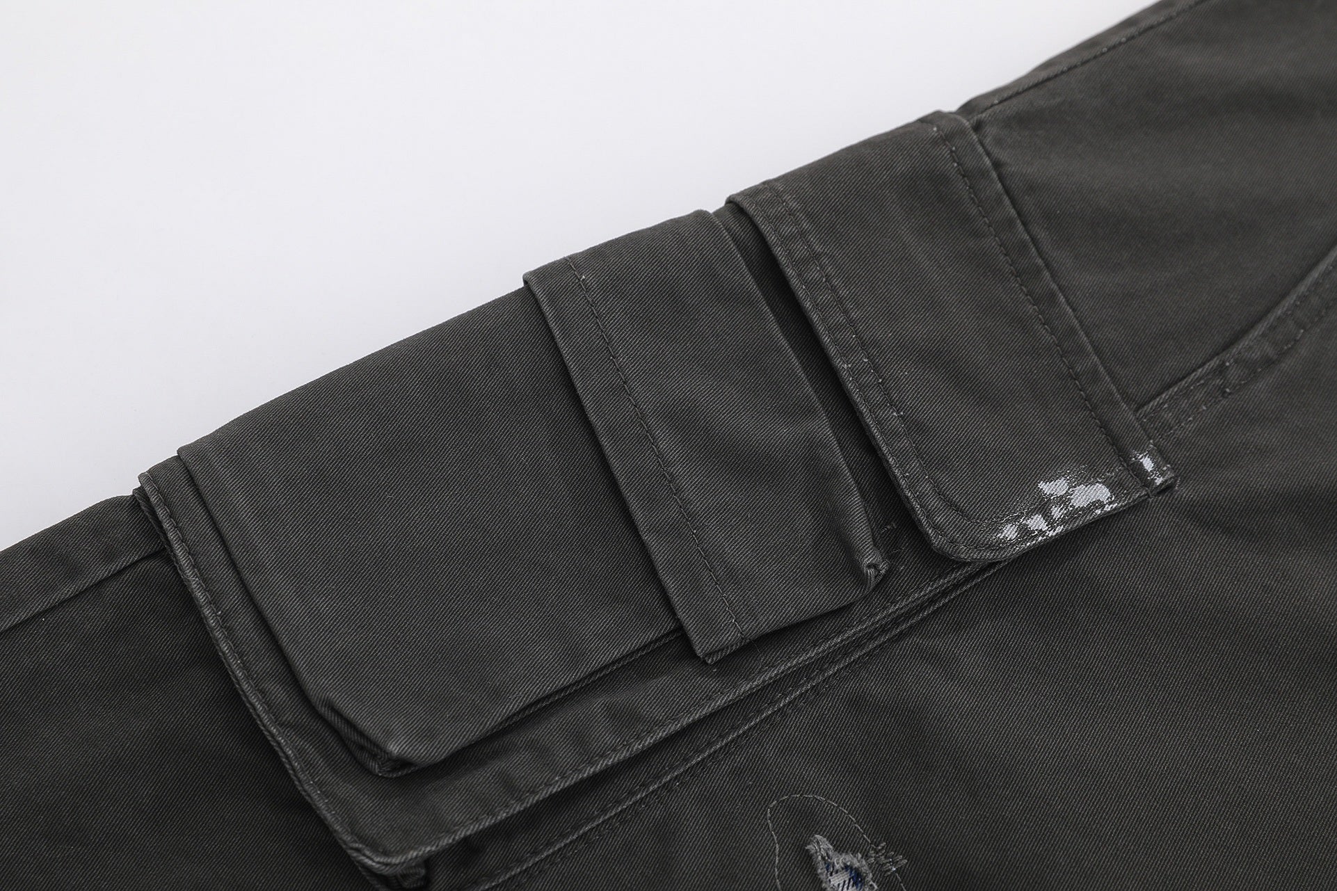 Omirad Distressed Utility Cargo Shorts | Wide-Leg Fit