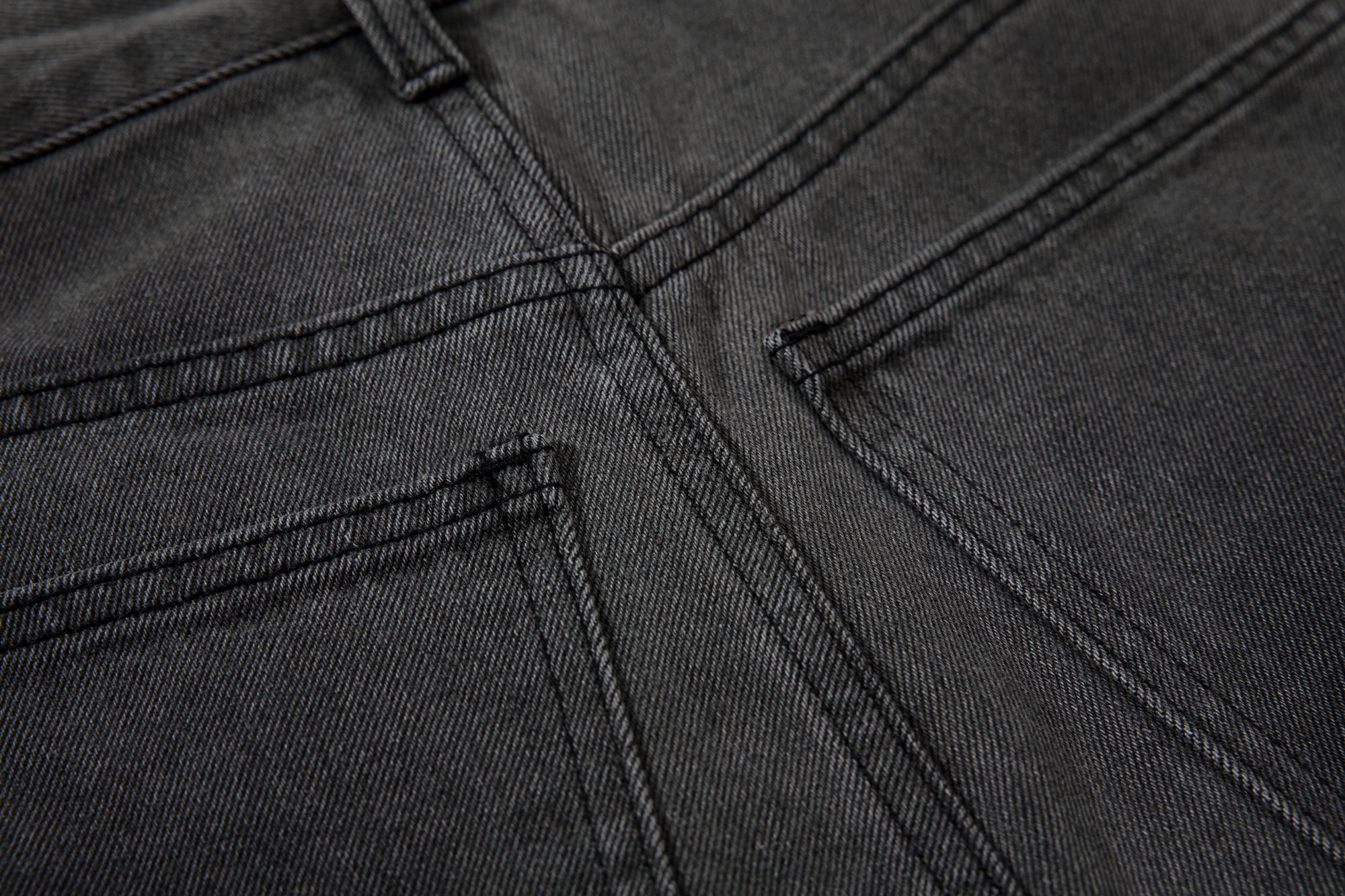 Omirad Washed Frayed Curved Cargo Jeans | Wide-Leg