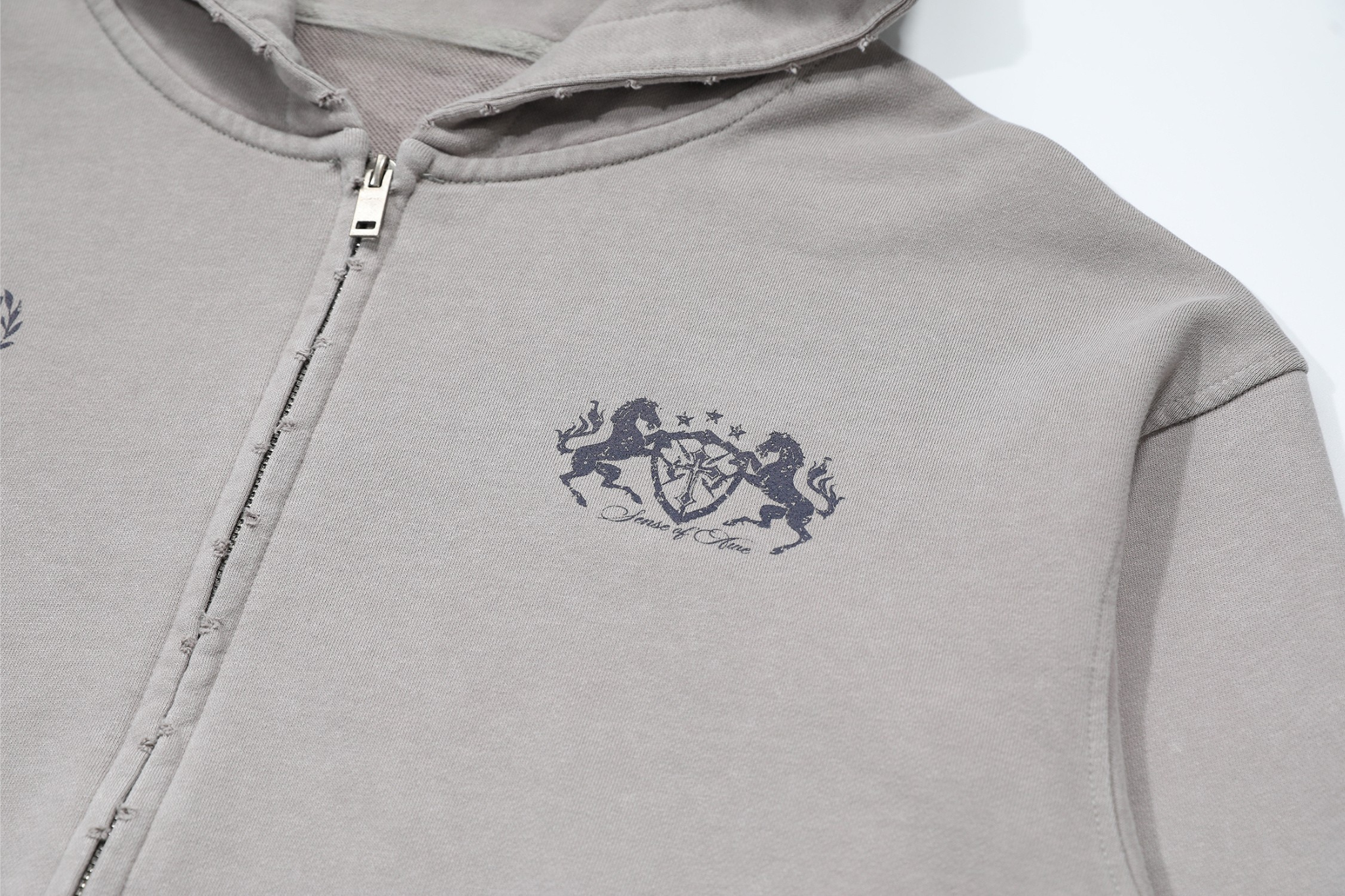 Omirad Vintage Crest Zip Hoodie | 100% Cotton Washed