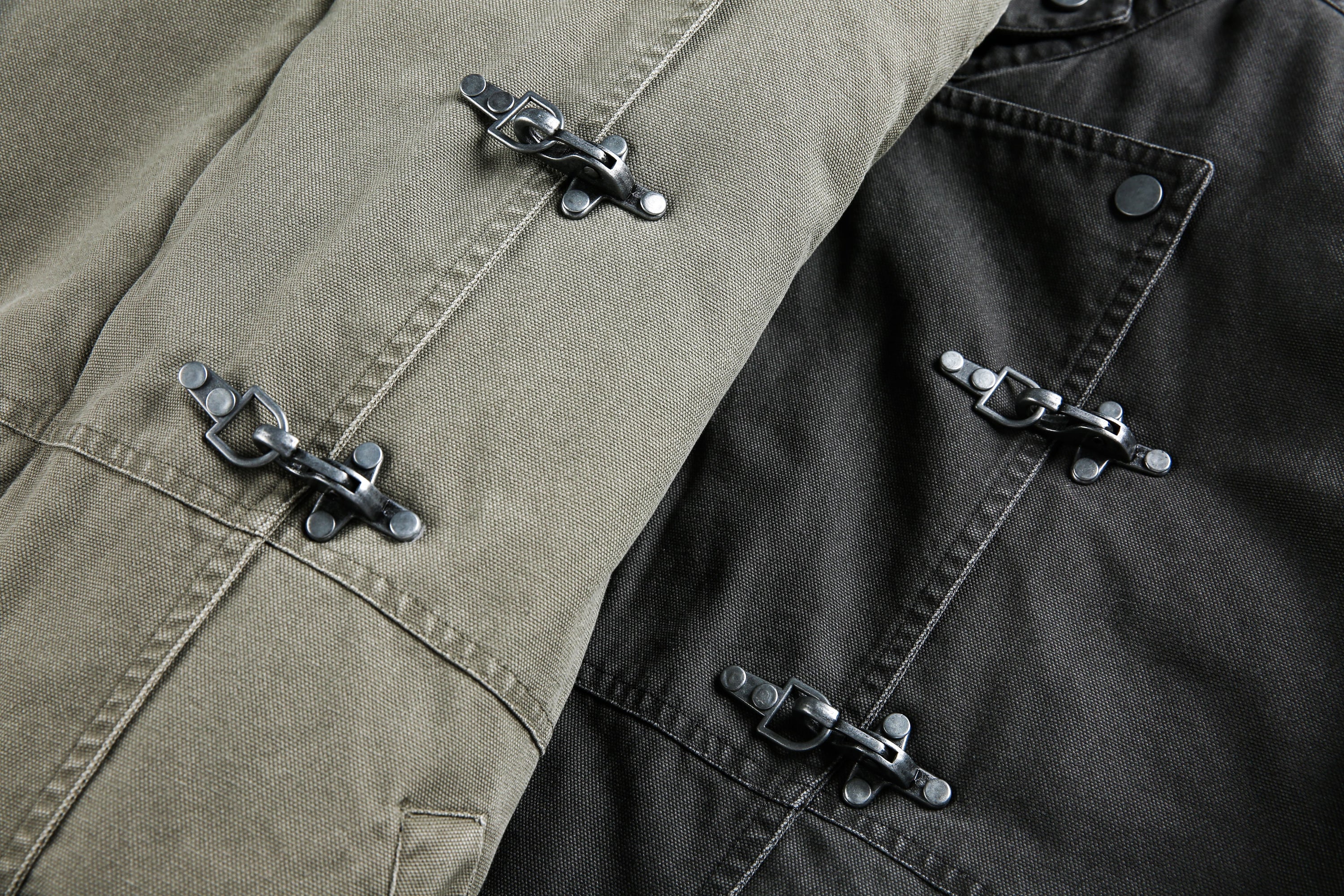 Metal Clasp Utility Jacket | Military-Inspired Cotton Jacket