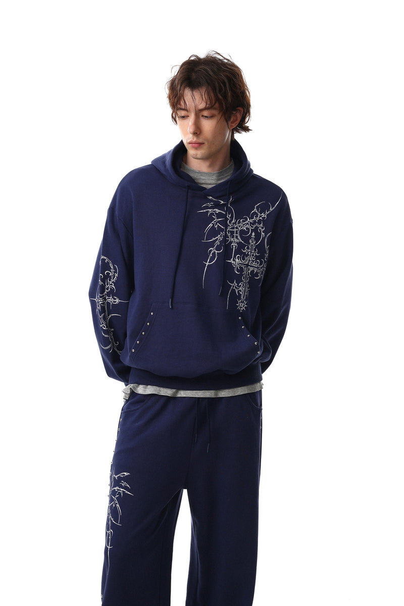 Navy oversized hoodie with matching pants, front view on model