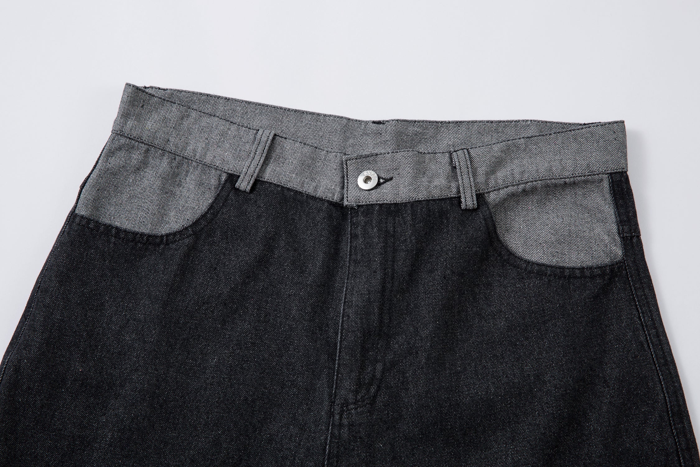Omirad Contrast Pocket Wide-Leg Jeans | Black Denim