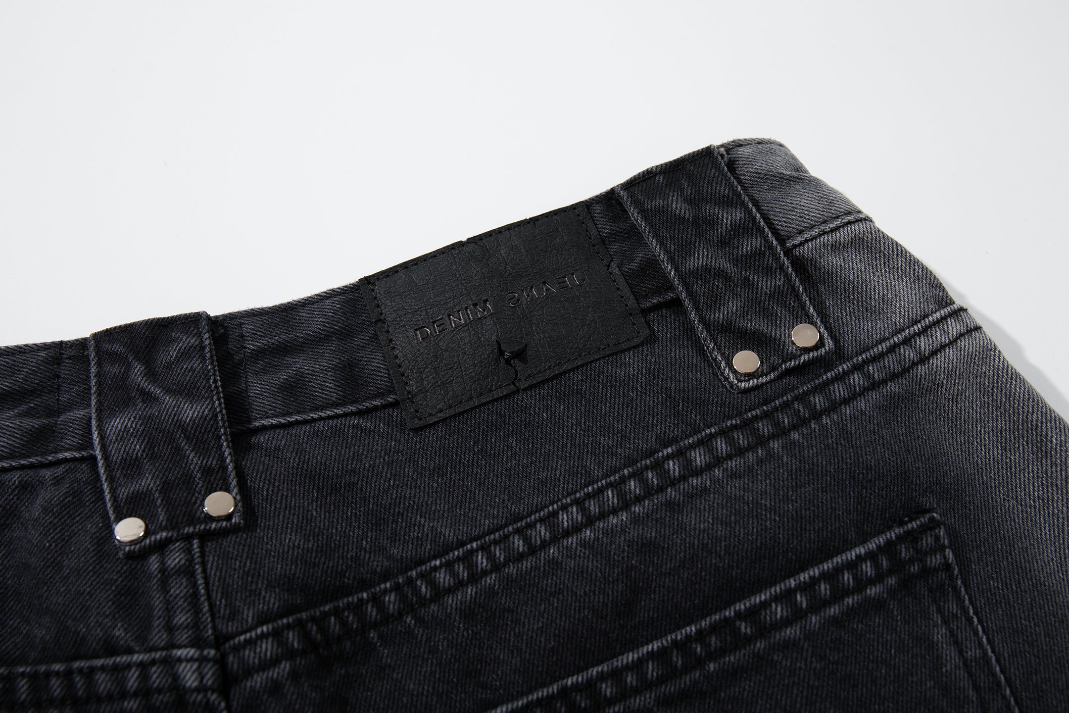 Arc-Stitch Wide-Leg Jeans | Washed Black Denim