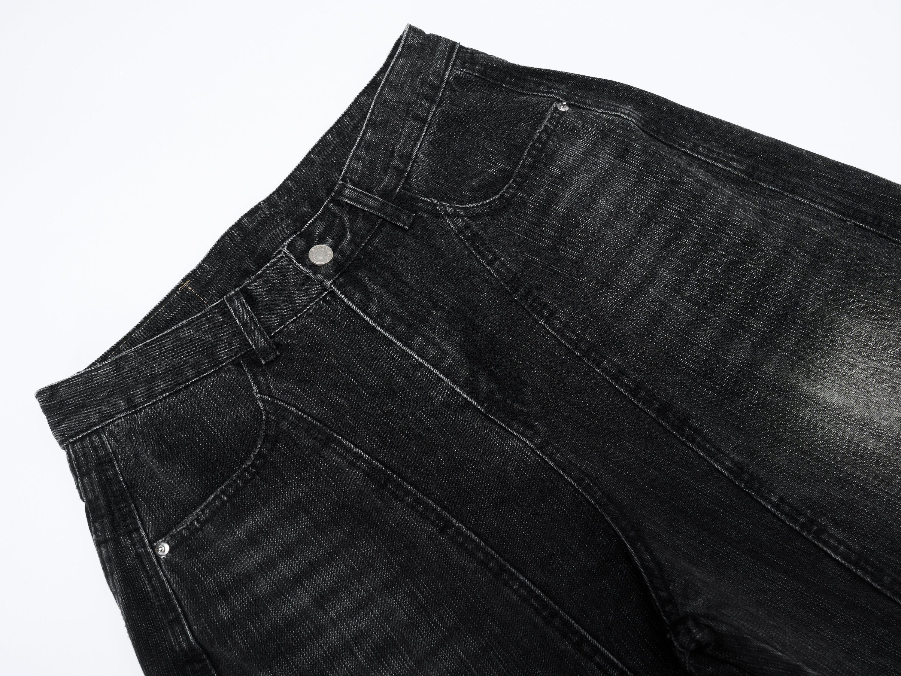 Vintage Washed Curved-Leg Wide Fit Denim Pants | SEAKOFF