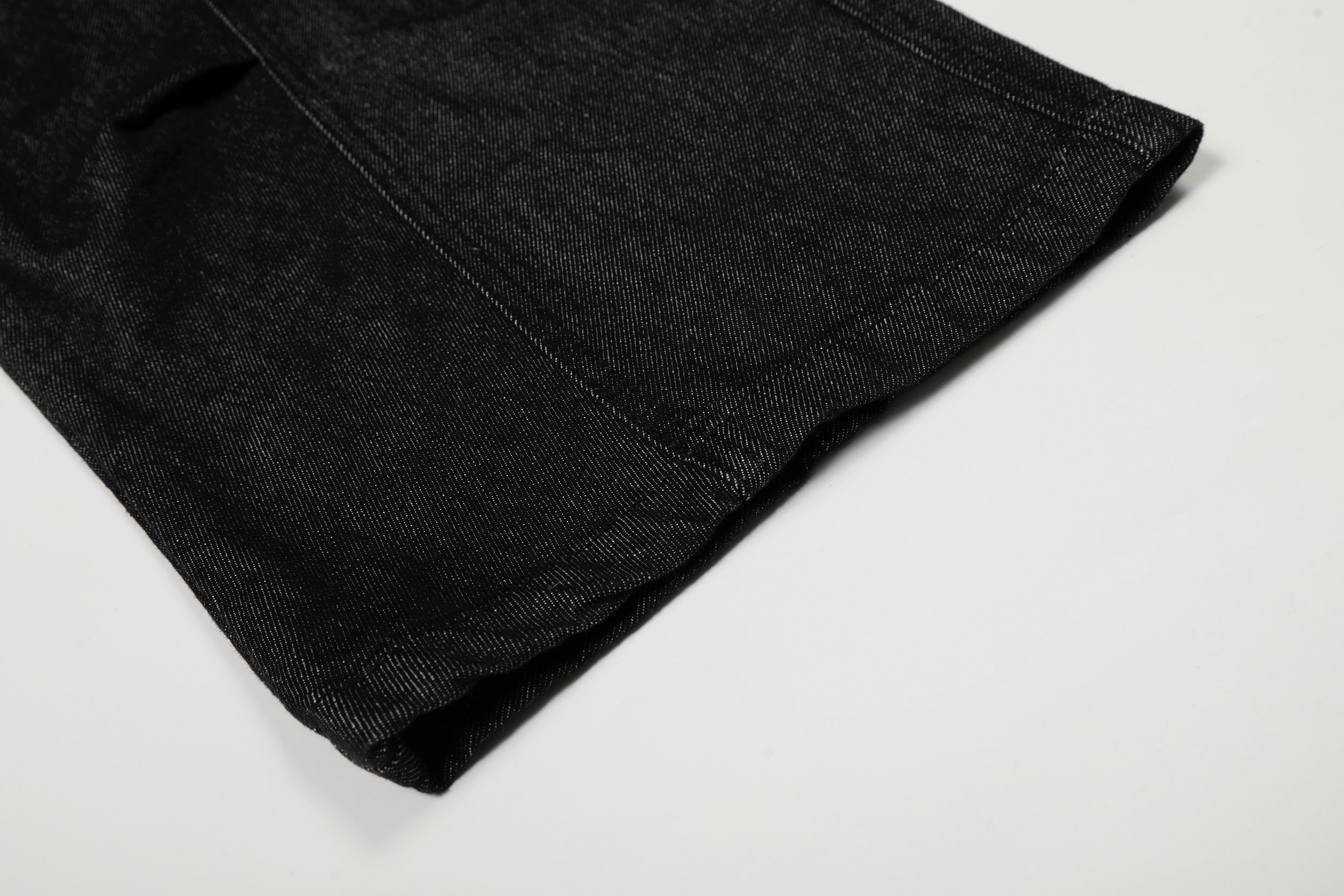 Structured Panel Balloon Wide-Leg Jeans in Black Denim