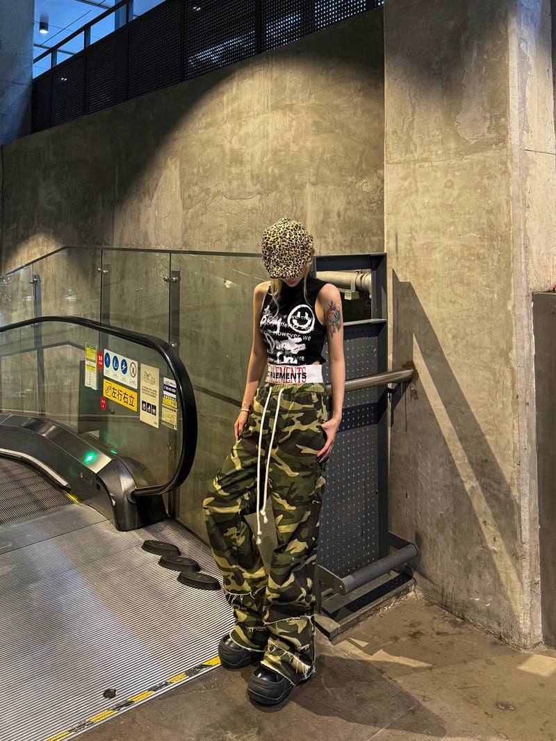 Distressed Wide-Leg Camo Sweatpants | ACC Ruements