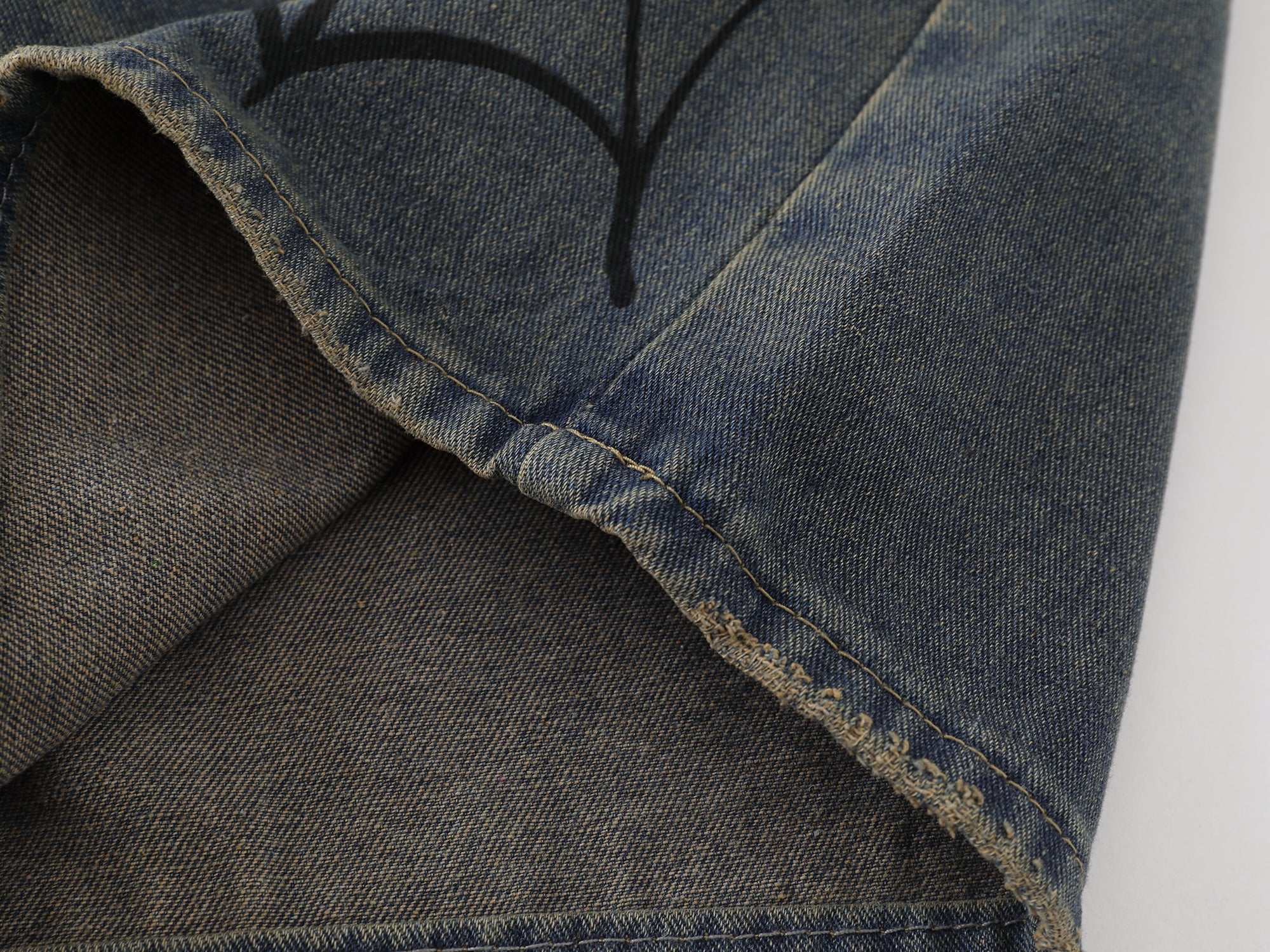 Spider Web Graphic Wide-Leg Denim Shorts | Streetwear