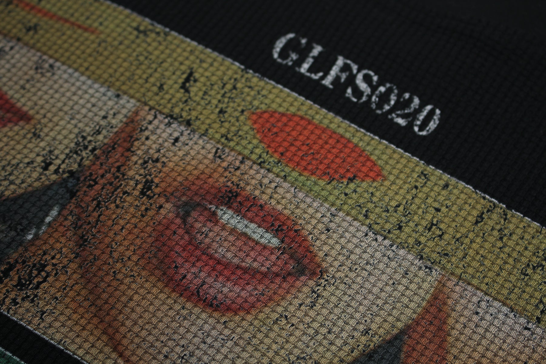 Omirad Collage Lip Graphic Streetwear Tee | GLFS020