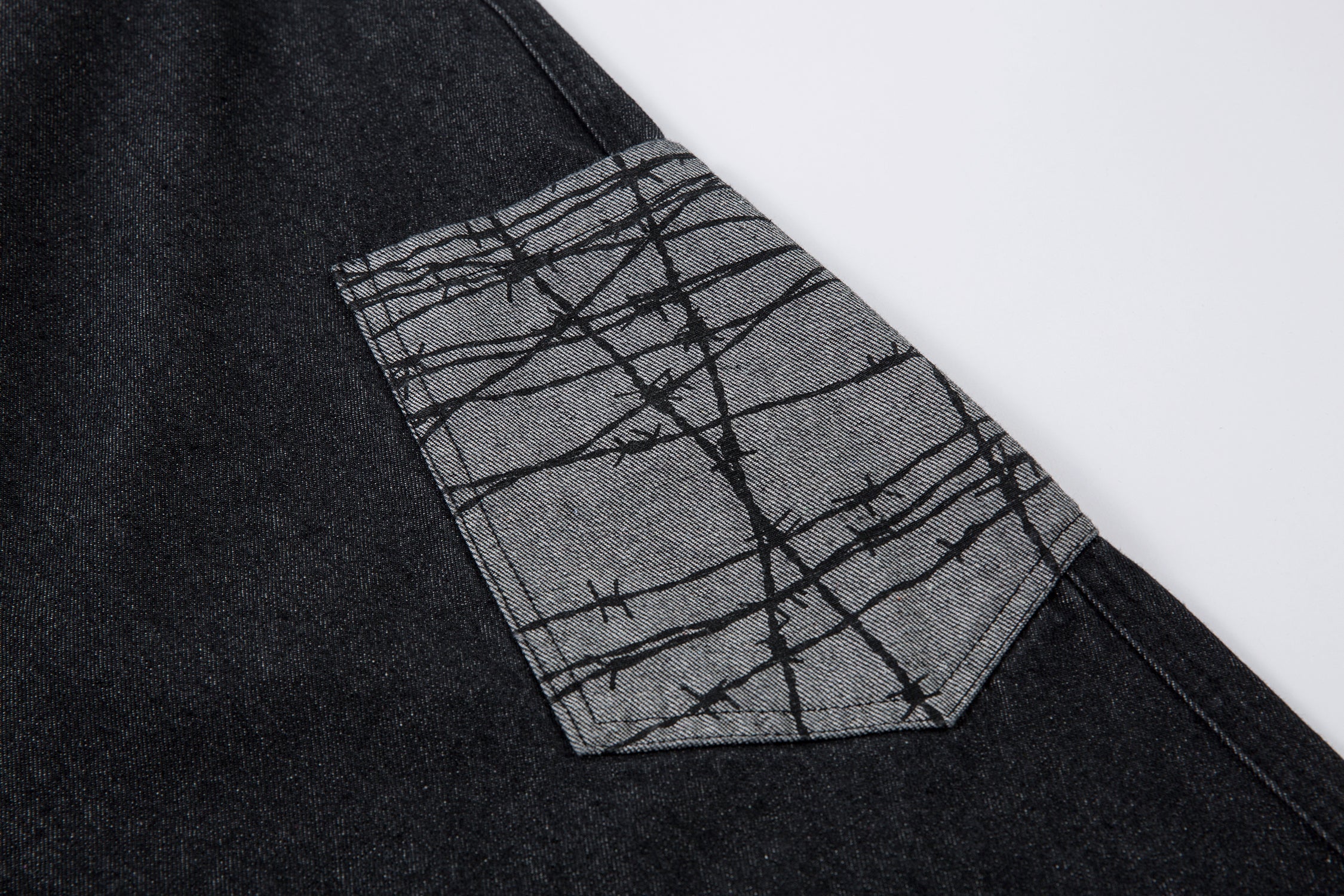Omirad Contrast Pocket Wide-Leg Jeans | Black Denim