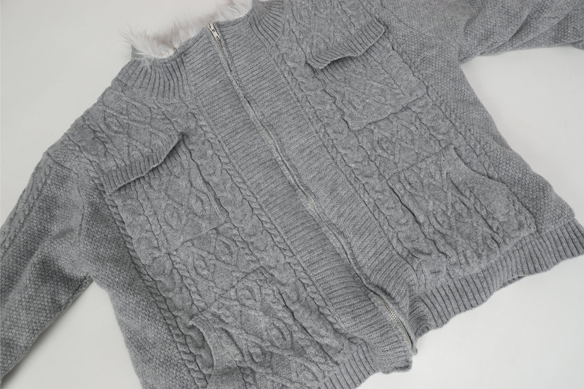 Fleece-Lined Cable Knit Zip Jacket | Faux Fur Collar