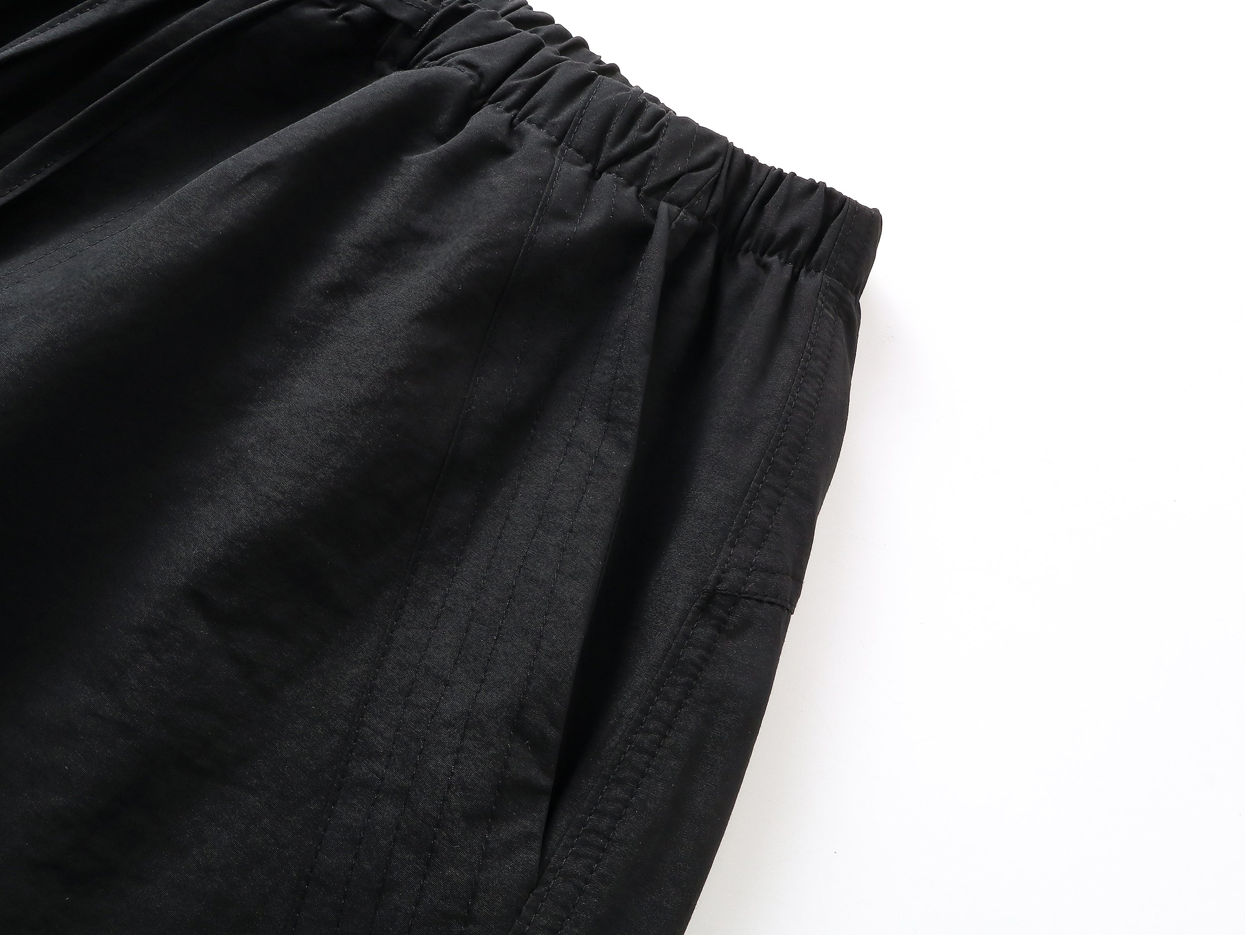 Wide-Leg Utility Cargo Pants | Drawstring Waist & Toggle Hem