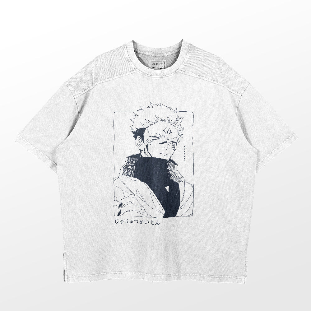 The Jujutsu Kaisen Sukuna Washed Vintage T-Shirt by Jujutsu Kaisen showcases a spiky-haired character with facial markings in black and white, adorned with Japanese text. Crafted from 260 GSM high-quality gray cotton, this textured short-sleeved streetwear piece offers comfort and style.