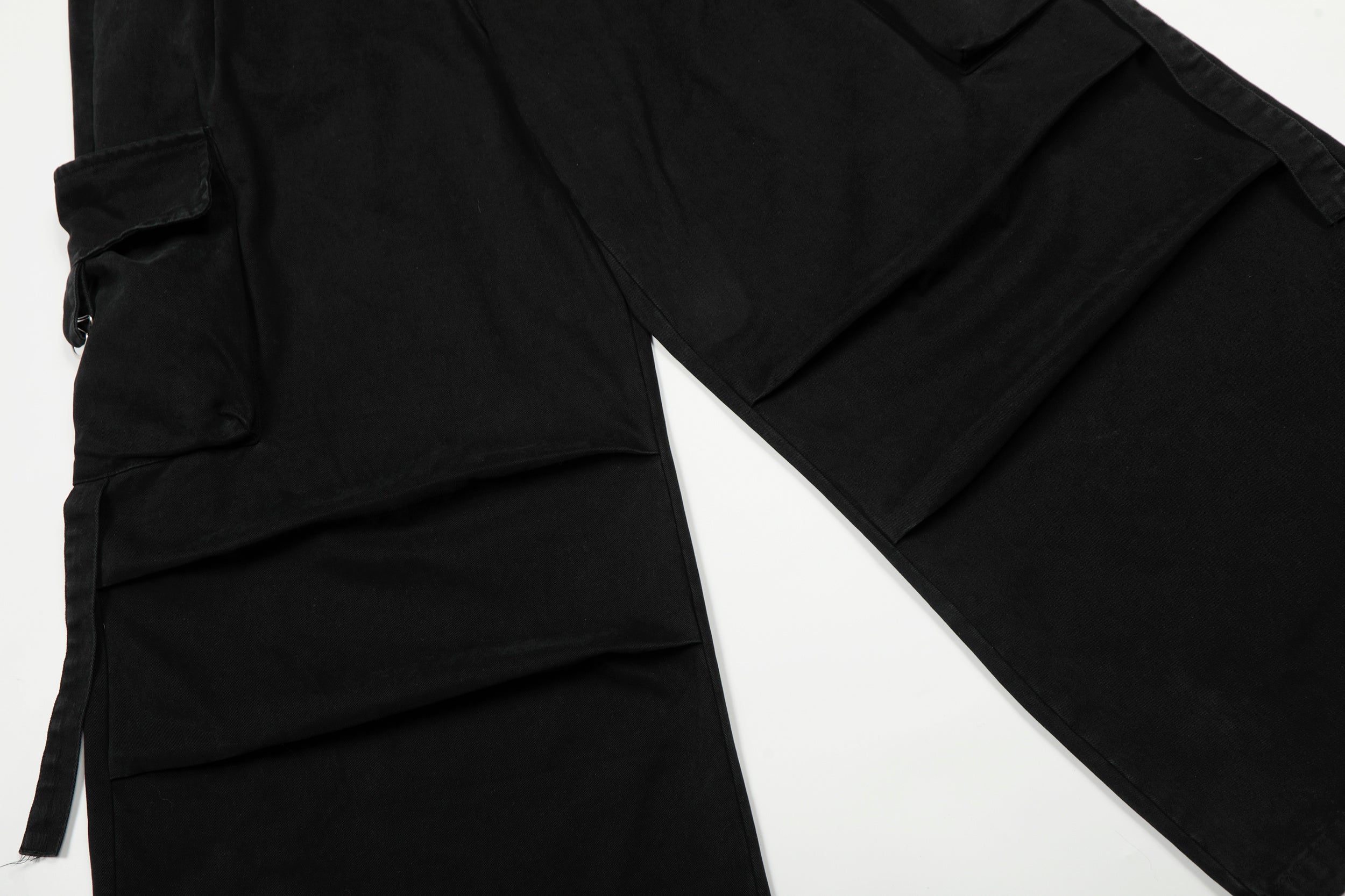 Omirad Typography Cargo Wide-Leg Pants | Black Streetwear