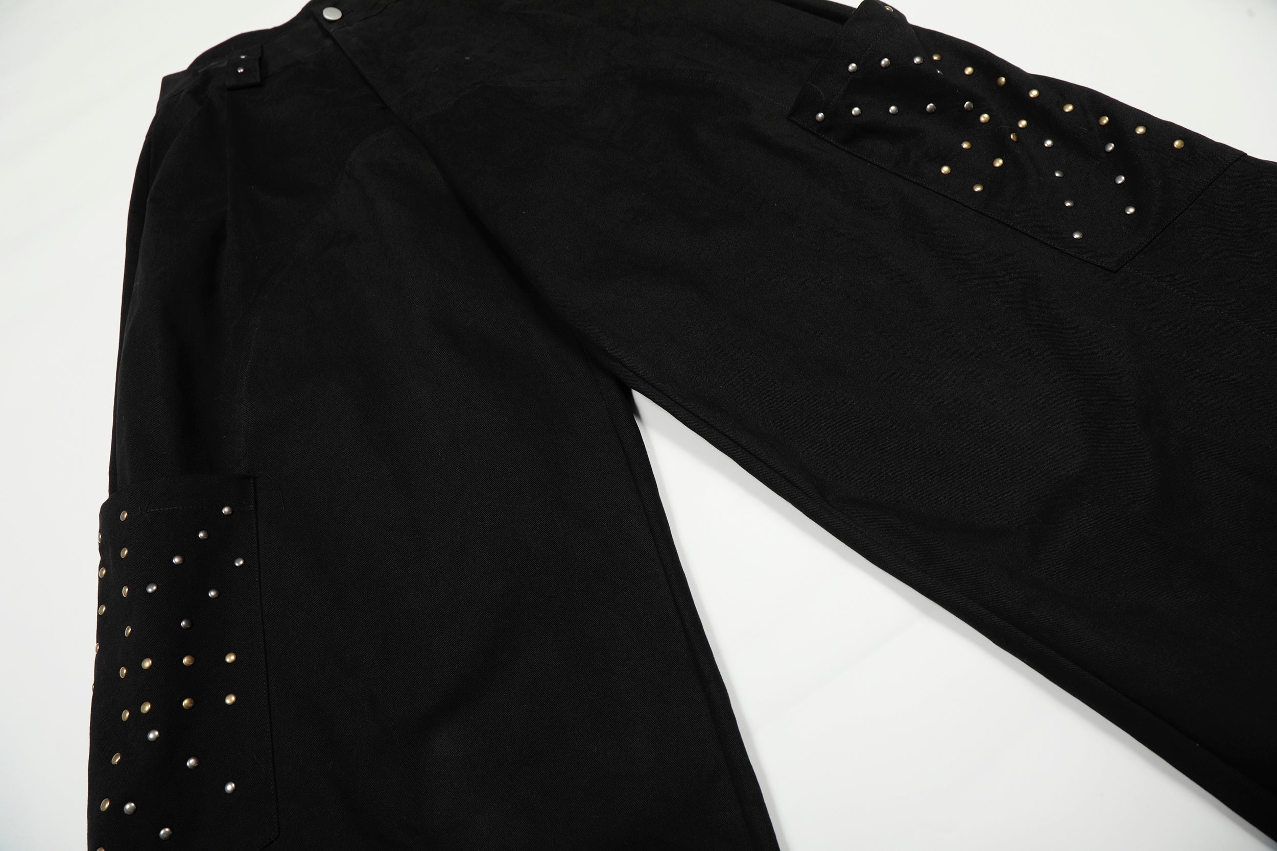 Omirad Studded Cargo Wide-Leg Pants | Street-Luxe Black