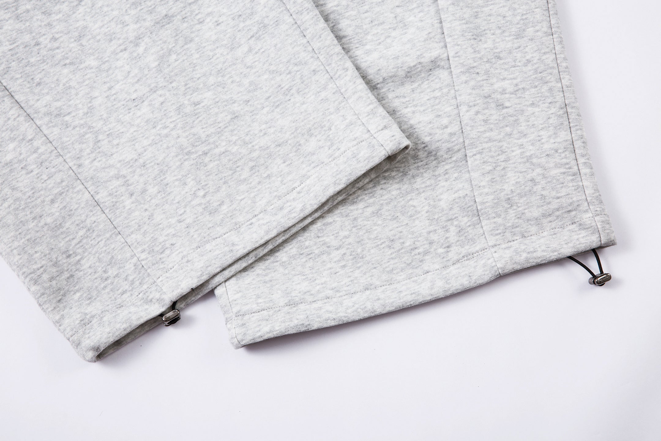 Omirad Embroidered Multi-Pocket Wide-Leg Cargo Sweatpants
